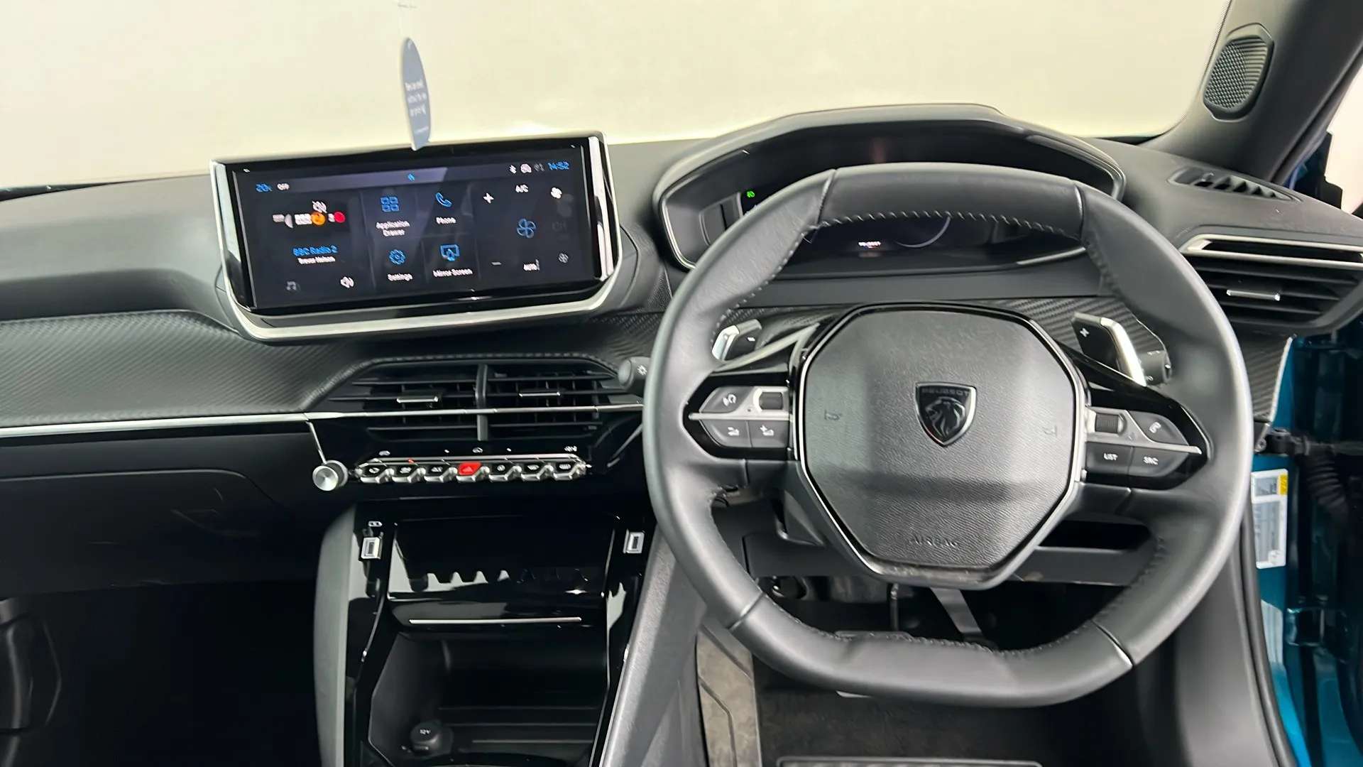 2025 PEUGEOT 2008 2025 PEUGEOT 2008