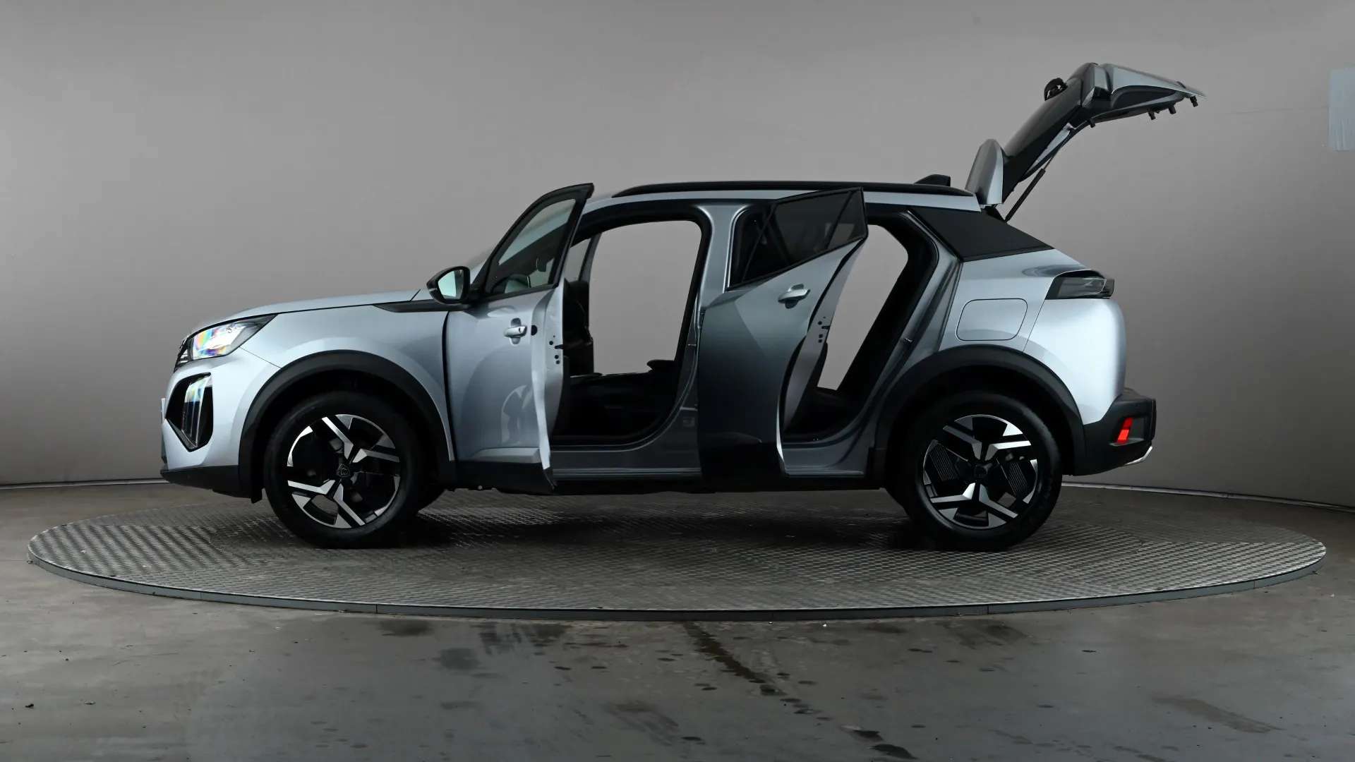 2024 PEUGEOT 2008 2024 PEUGEOT 2008