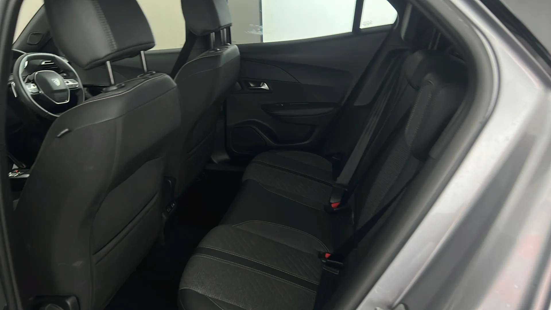 2024 PEUGEOT 2008 2024 PEUGEOT 2008
