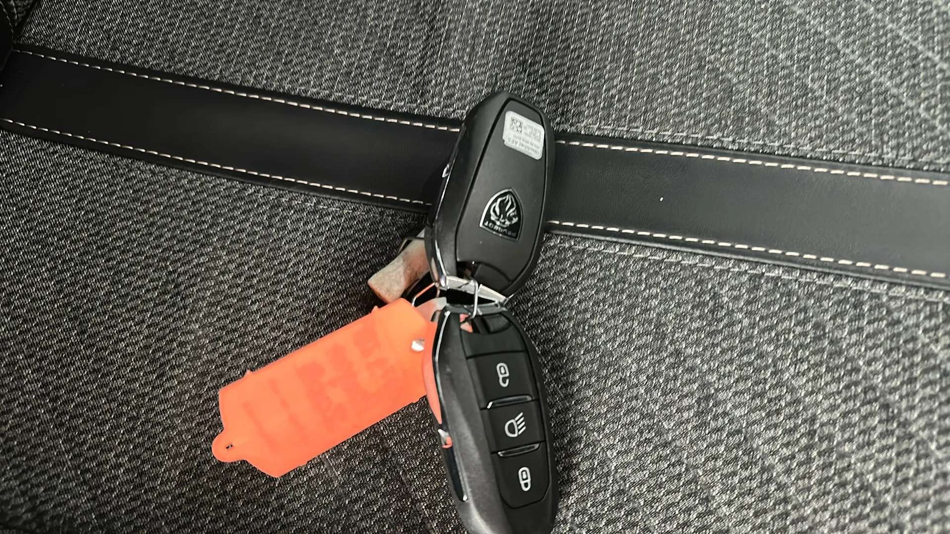 2024 PEUGEOT 2008 2024 PEUGEOT 2008