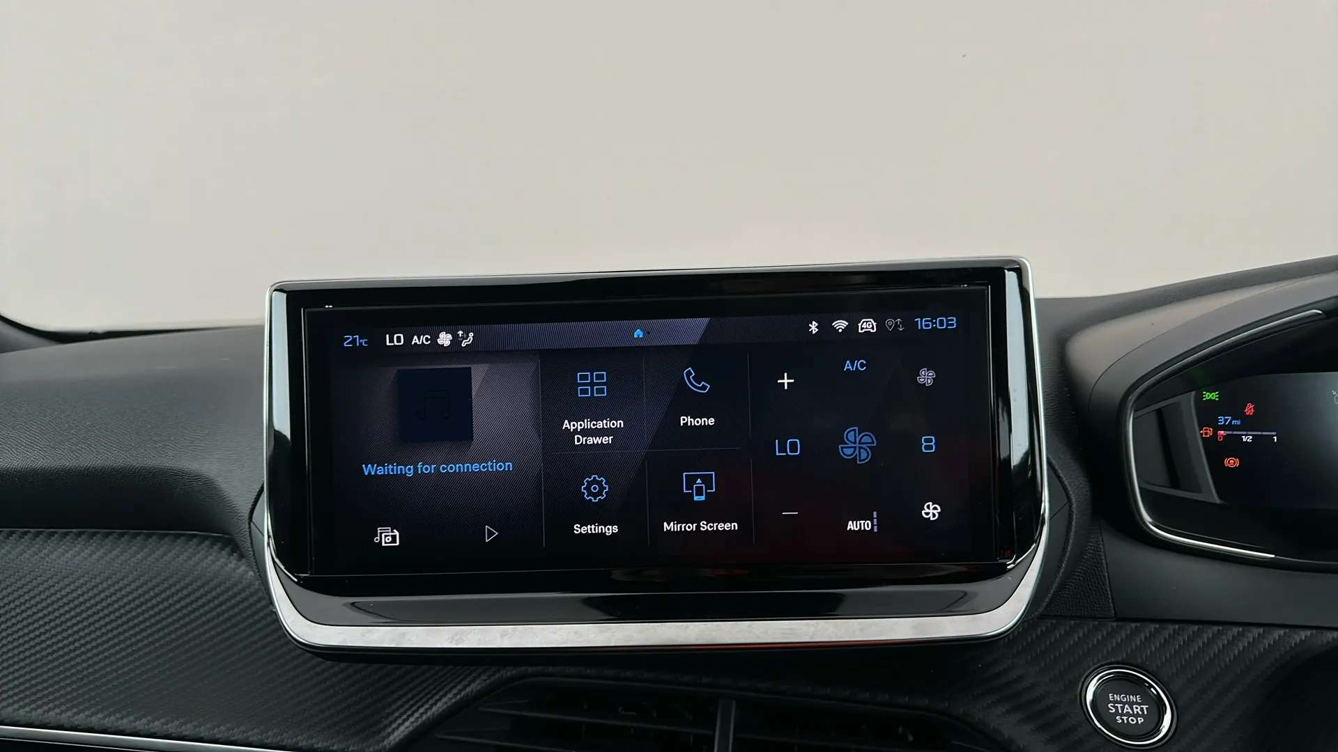 2025 PEUGEOT 2008 2025 PEUGEOT 2008