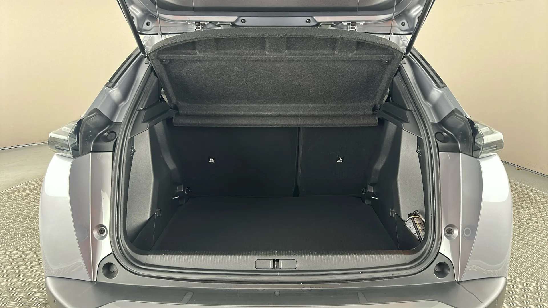 2025 PEUGEOT 2008 2025 PEUGEOT 2008