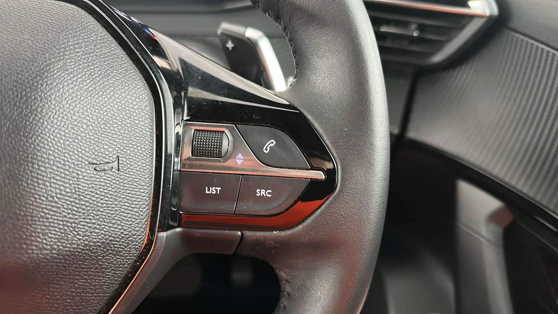 2025 PEUGEOT 2008 2025 PEUGEOT 2008