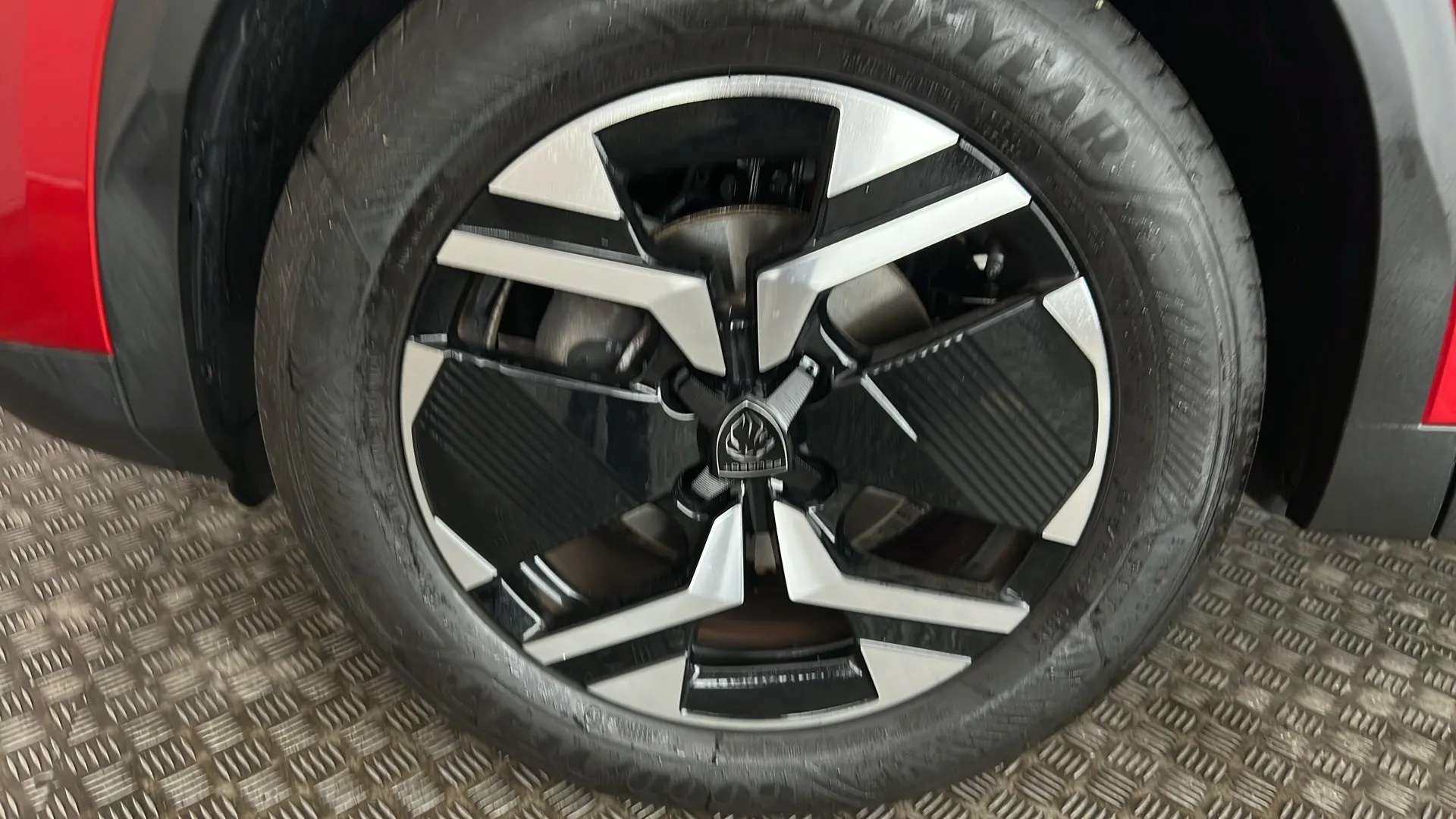2024 PEUGEOT 2008 2024 PEUGEOT 2008