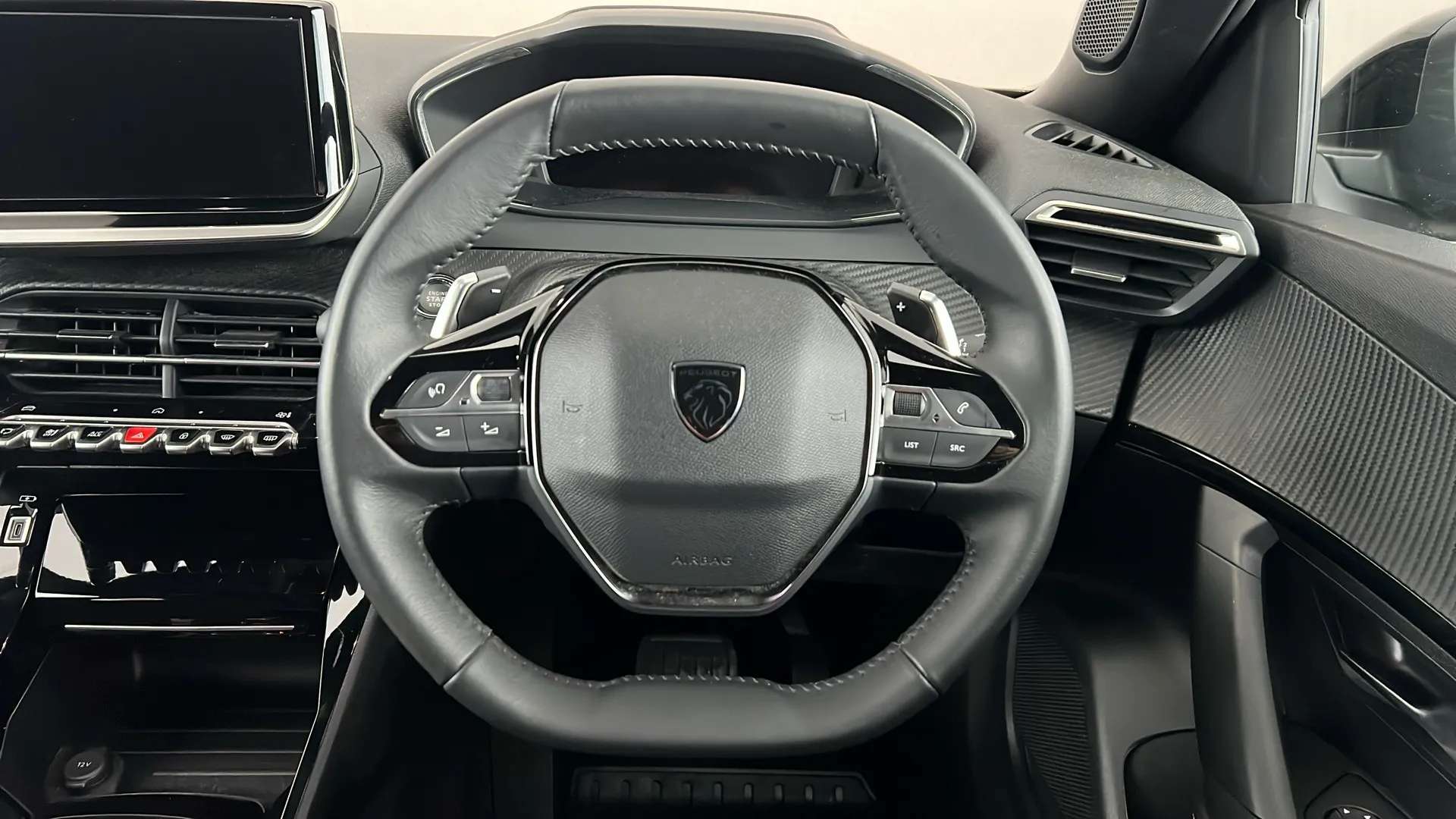 2025 PEUGEOT 2008 2025 PEUGEOT 2008