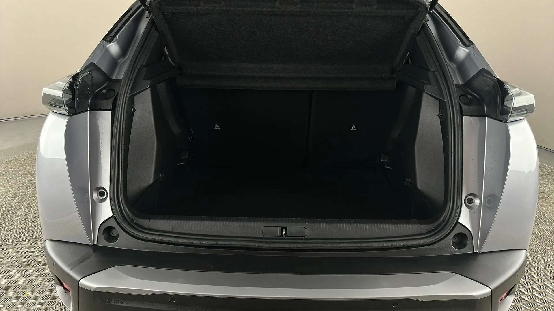 2025 PEUGEOT 2008 2025 PEUGEOT 2008