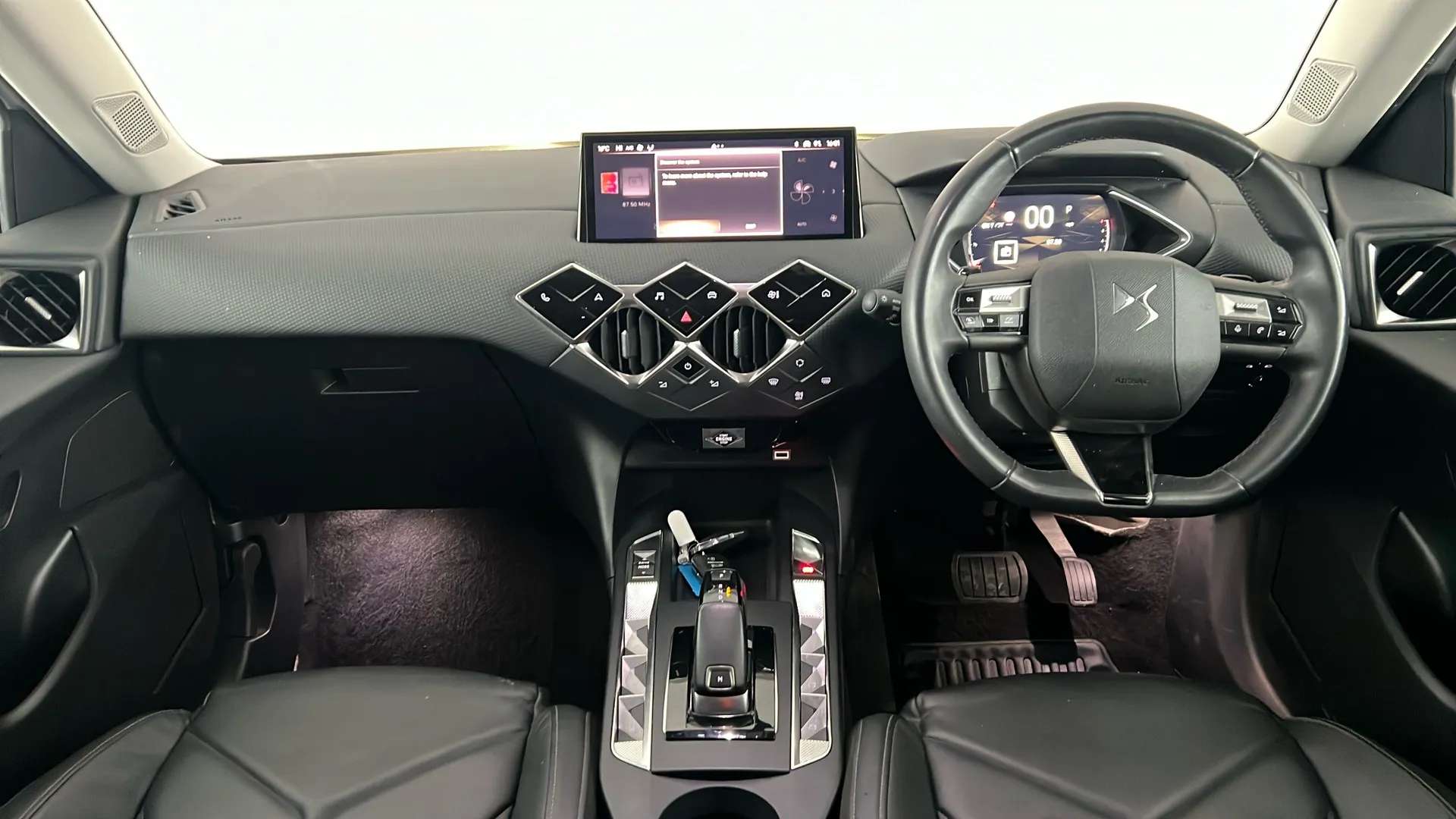 2023 DS DS 3 2023 DS DS 3