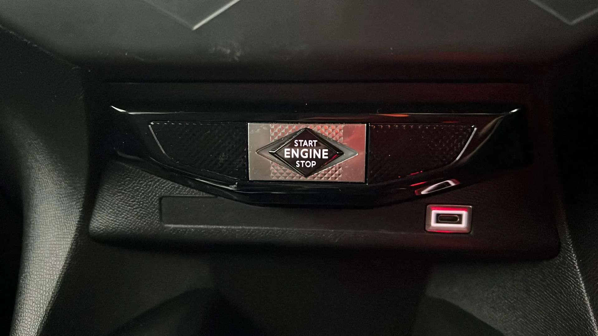 2023 DS DS 3 2023 DS DS 3