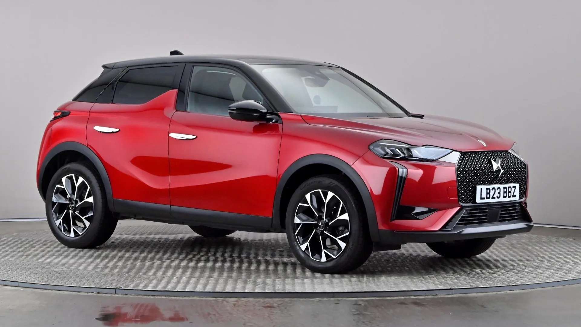 A 2023 DS DS 3 1.2 PureTech 130 Rivoli EAT8 A 2023 DS DS 3 1.2 PureTech 130 Rivoli EAT8