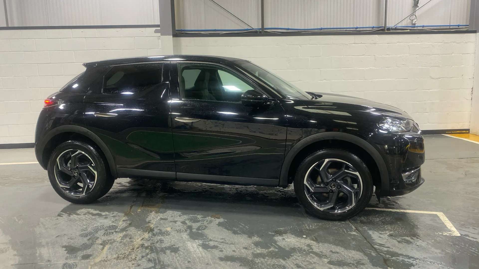 A 2022 DS DS 3 1.2 PureTech 130 Rivoli EAT8 A 2022 DS DS 3 1.2 PureTech 130 Rivoli EAT8