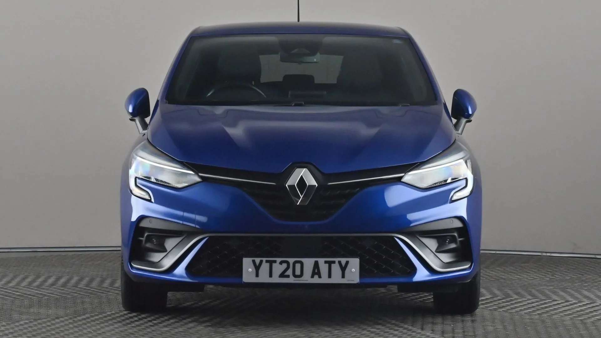 A 2020 RENAULT CLIO 1.3 TCe 130 RS Line EDC A 2020 RENAULT CLIO 1.3 TCe 130 RS Line EDC