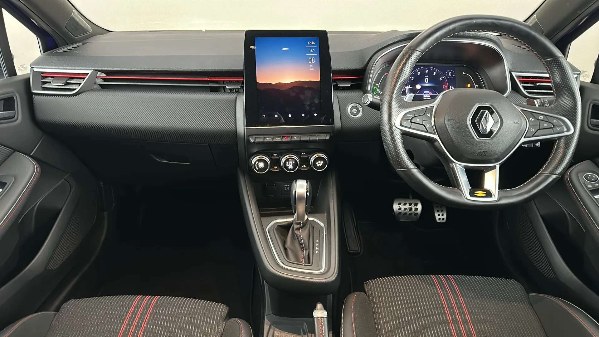 2020 RENAULT CLIO 2020 RENAULT CLIO