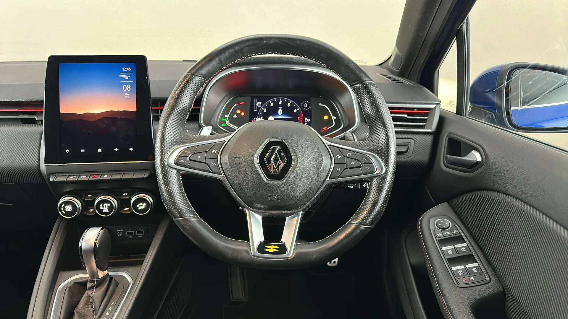 2020 RENAULT CLIO 2020 RENAULT CLIO