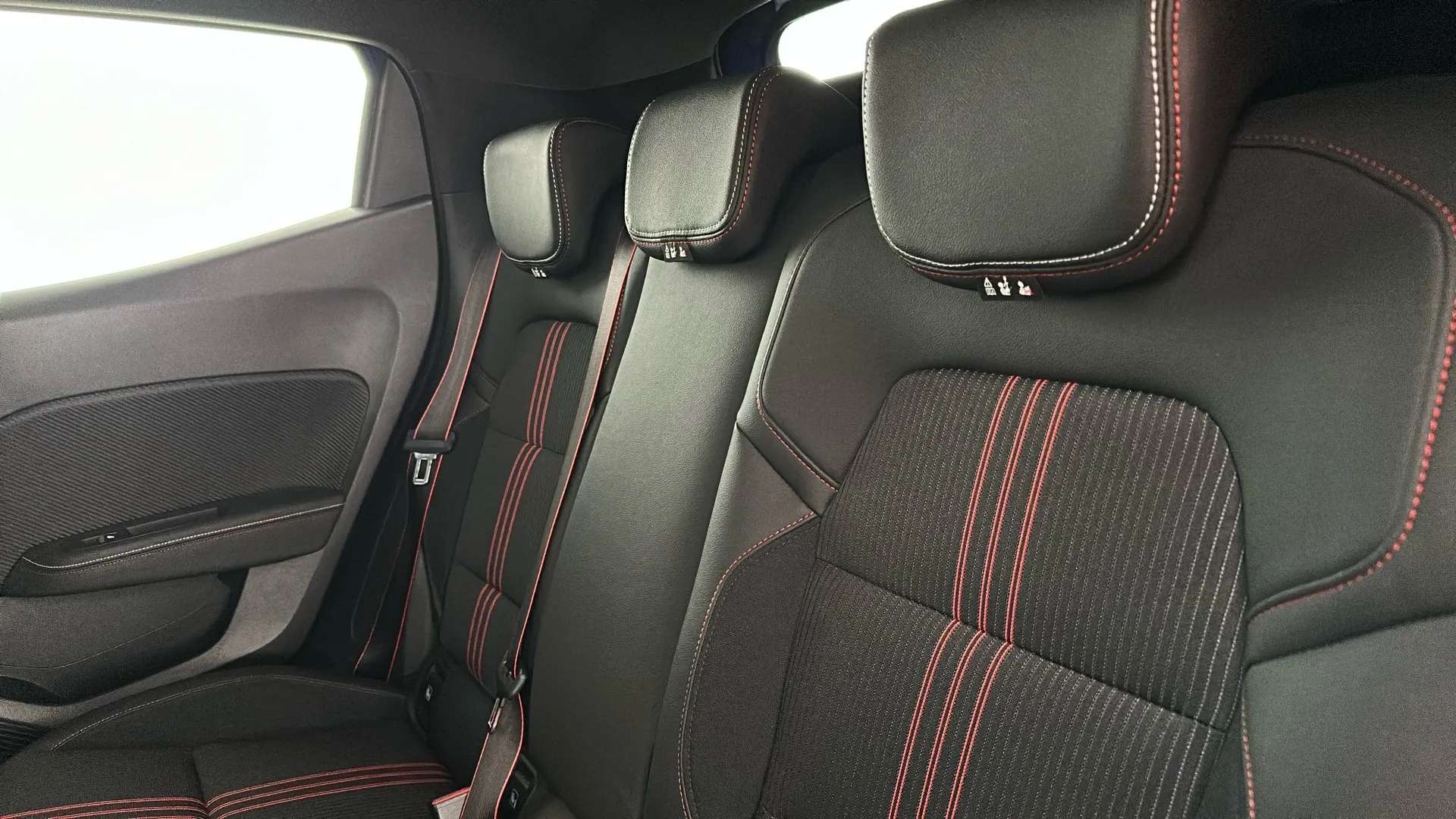 2020 RENAULT CLIO 2020 RENAULT CLIO