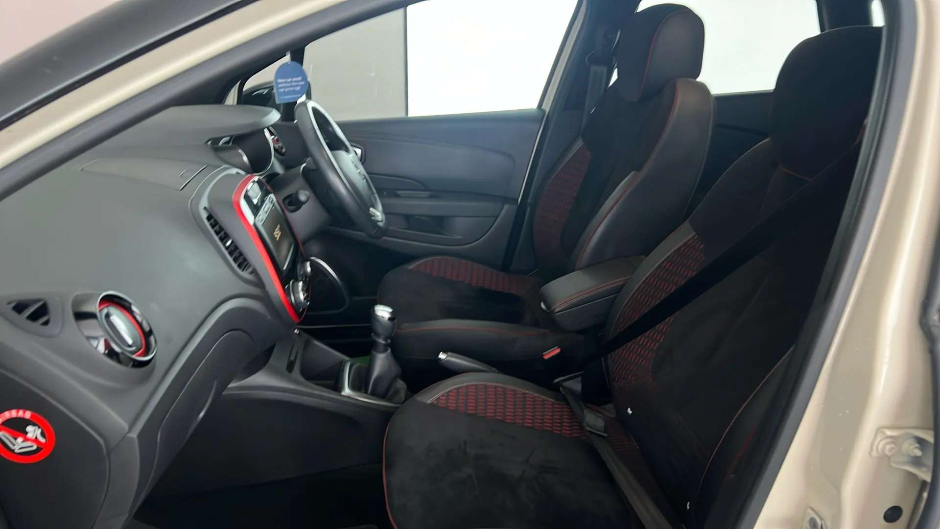 2019 RENAULT CAPTUR 2019 RENAULT CAPTUR