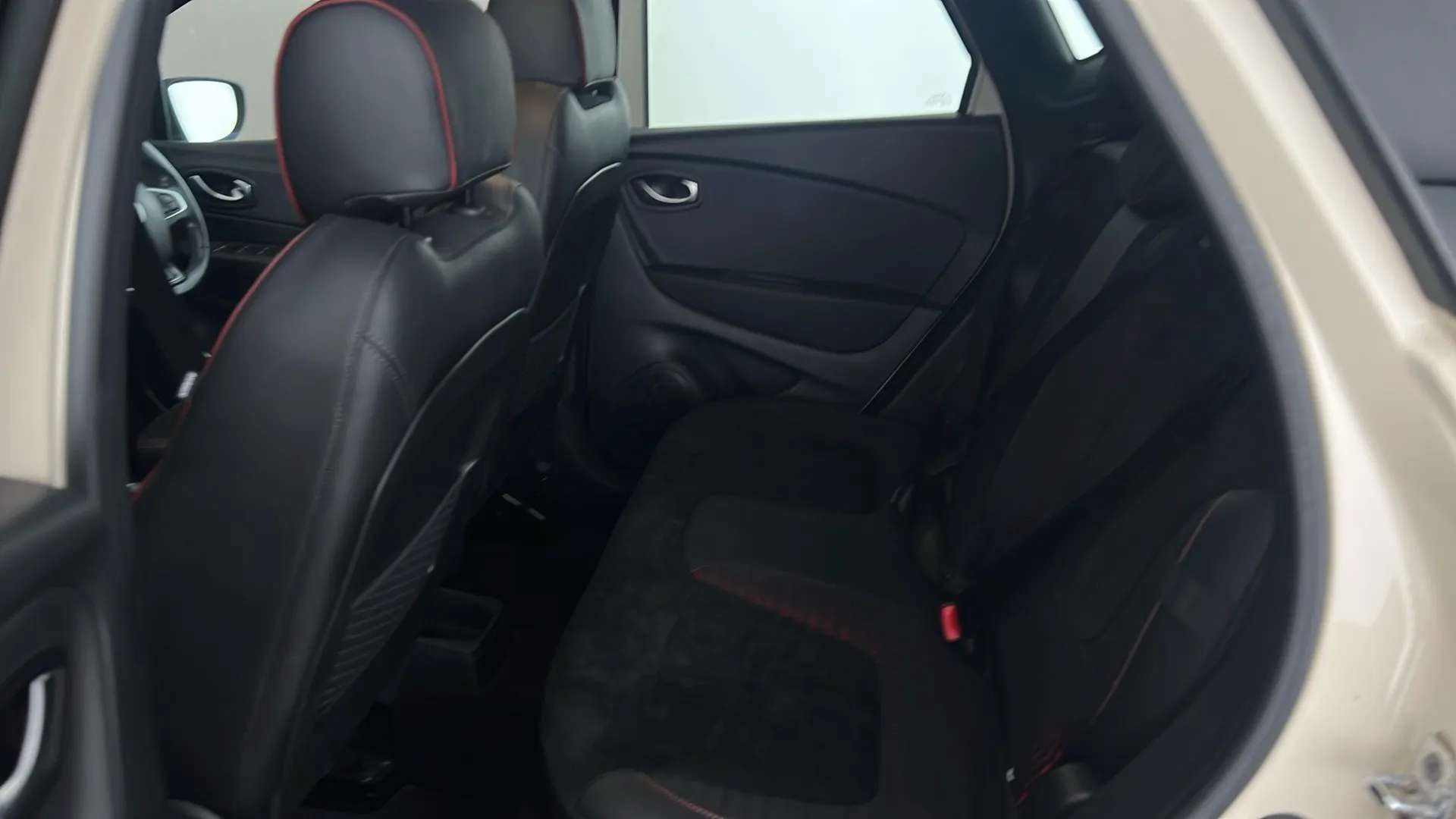 2019 RENAULT CAPTUR 2019 RENAULT CAPTUR