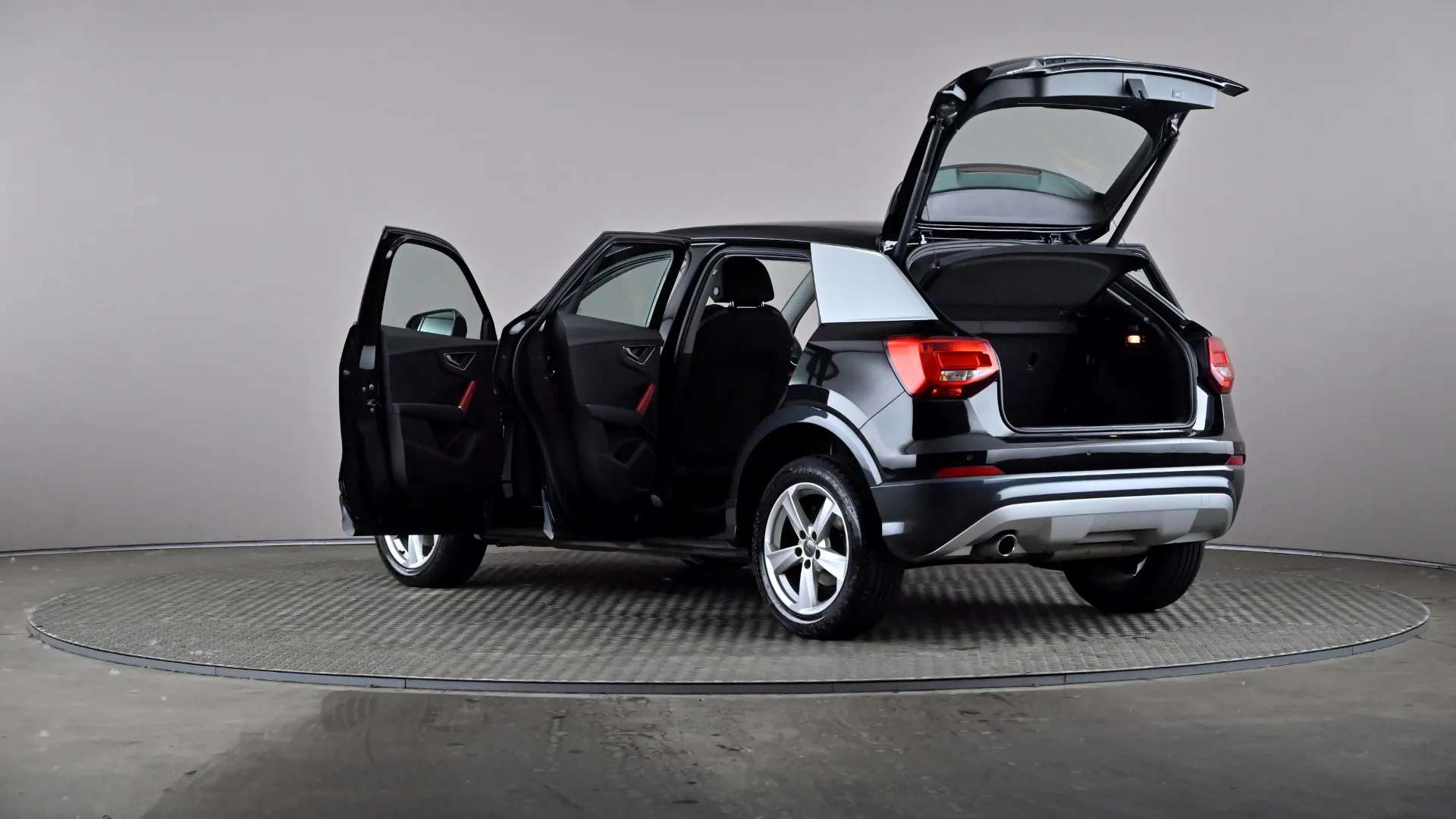 2019 AUDI Q2 2019 AUDI Q2