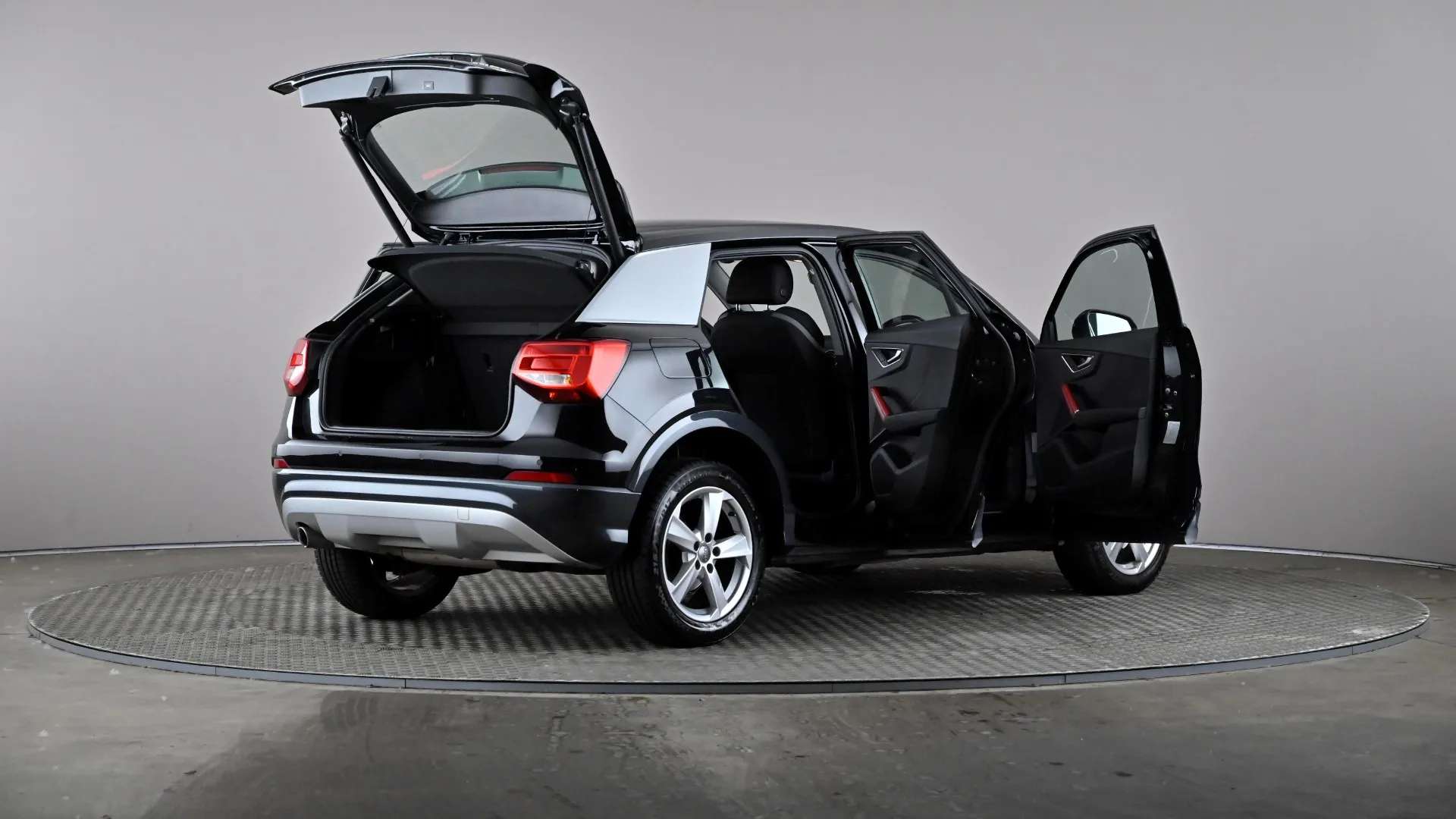 2019 AUDI Q2 2019 AUDI Q2