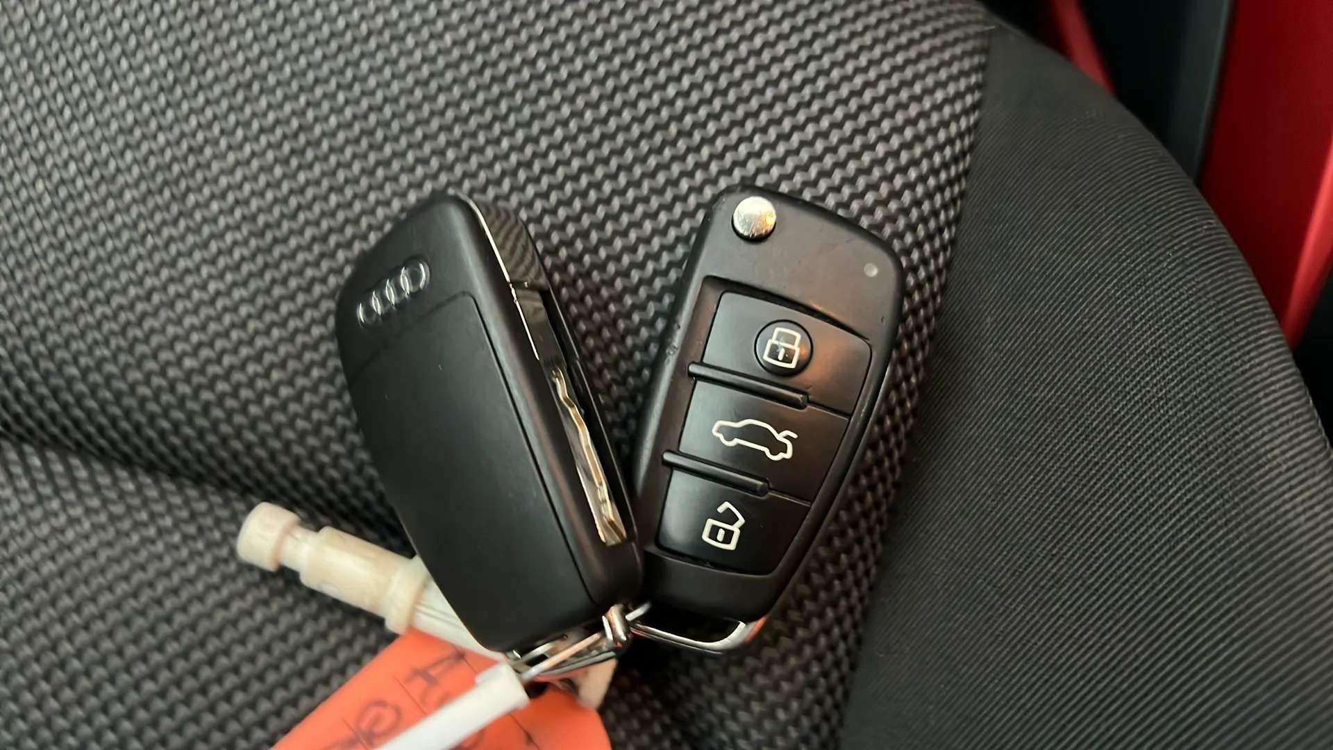 2019 AUDI Q2 2019 AUDI Q2