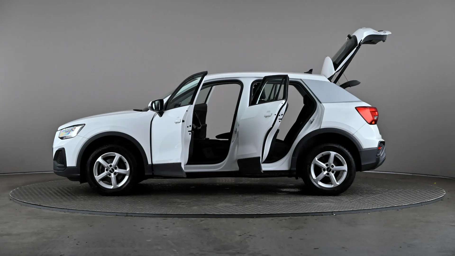 2022 AUDI Q2 2022 AUDI Q2