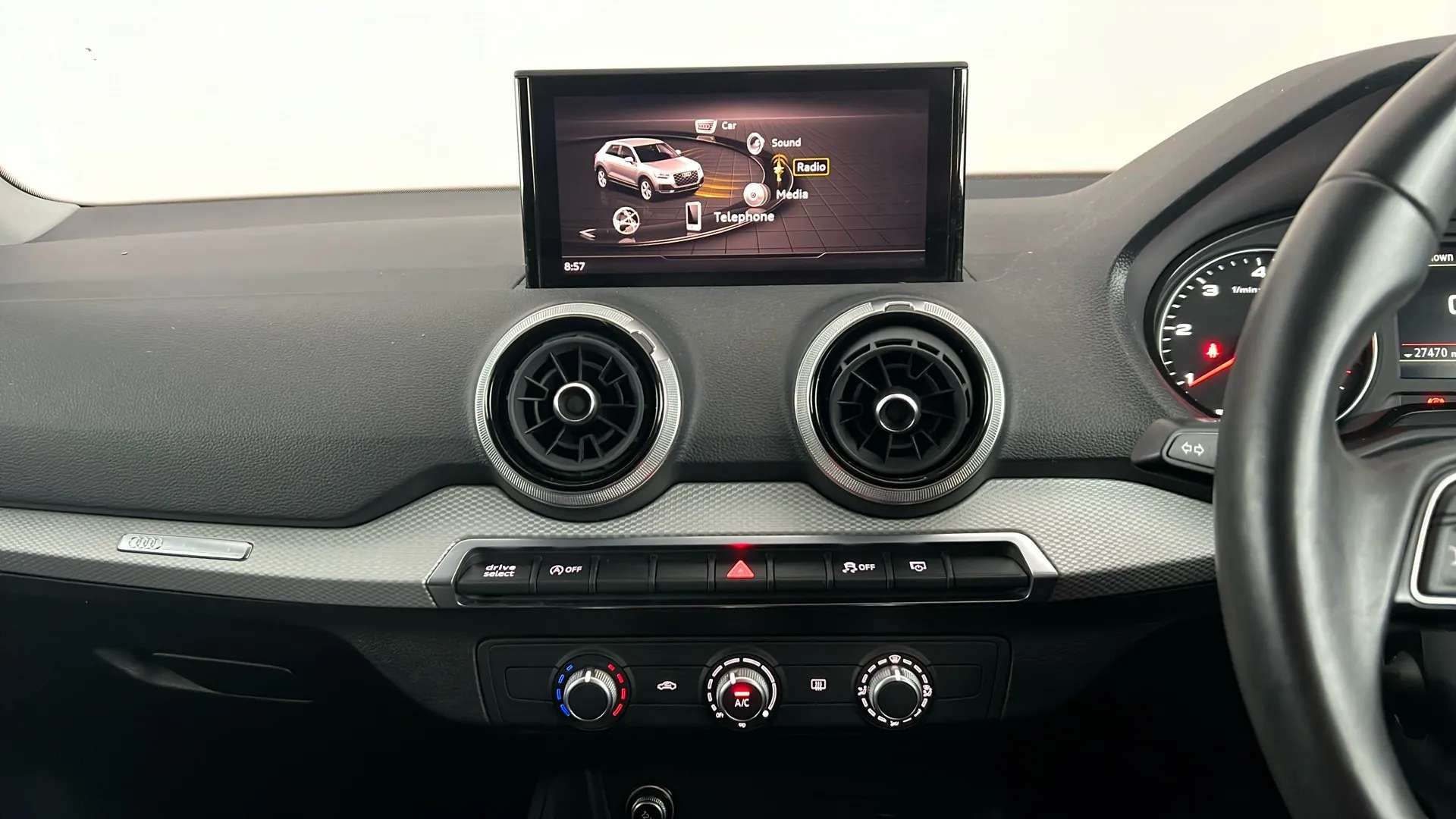 2022 AUDI Q2 2022 AUDI Q2