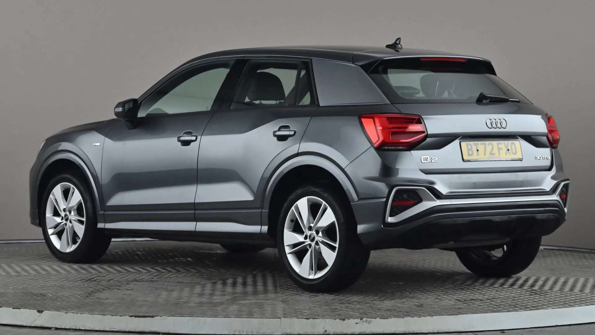 A 2022 AUDI Q2 30 TFSI S Line A 2022 AUDI Q2 30 TFSI S Line