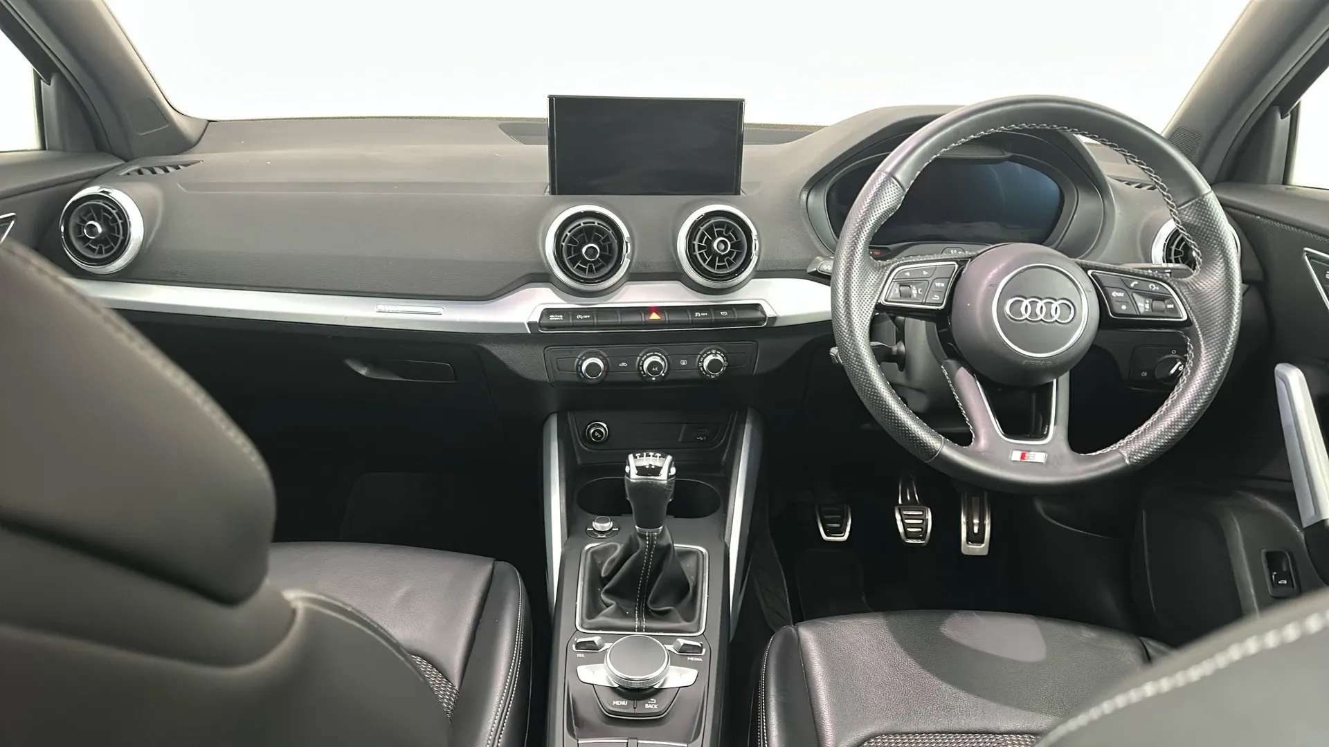 2022 AUDI Q2 2022 AUDI Q2