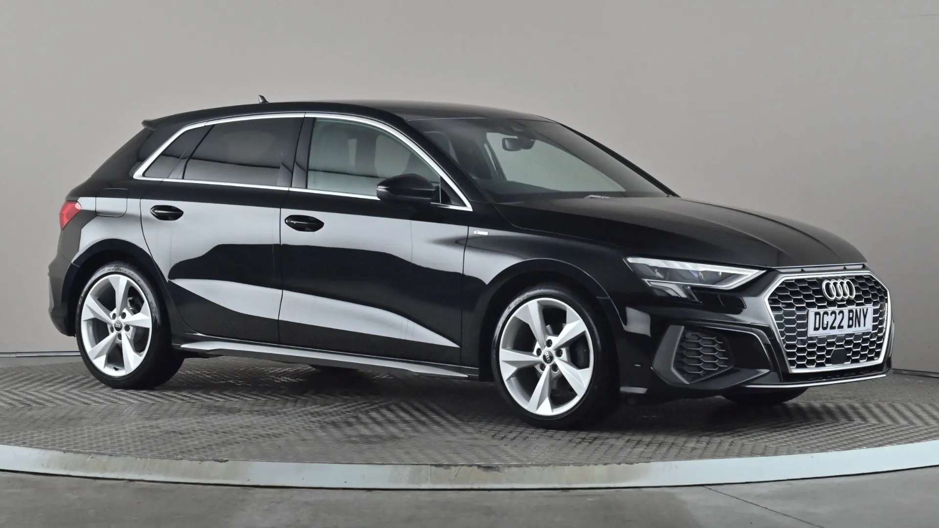 A 2022 AUDI A3 30 TFSI S Line A 2022 AUDI A3 30 TFSI S Line