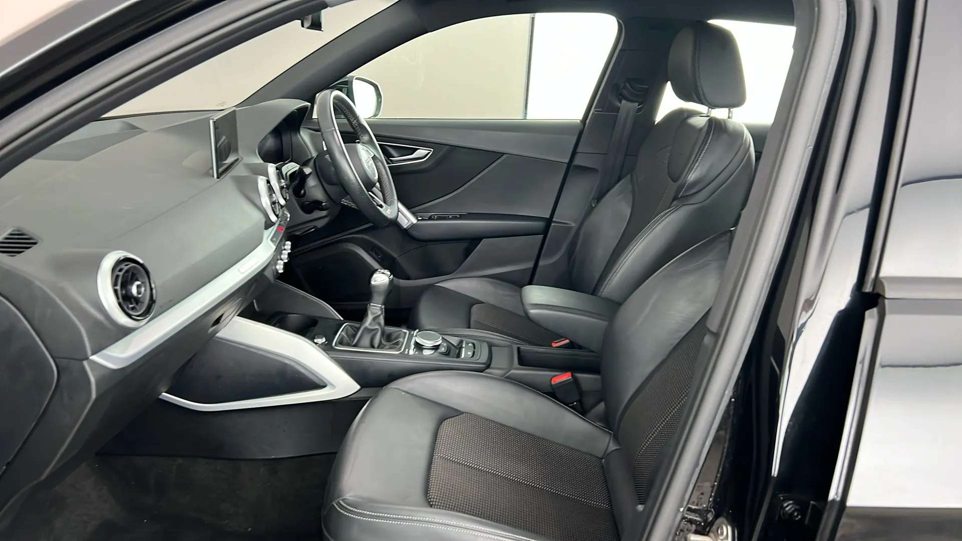 2022 AUDI Q2 2022 AUDI Q2