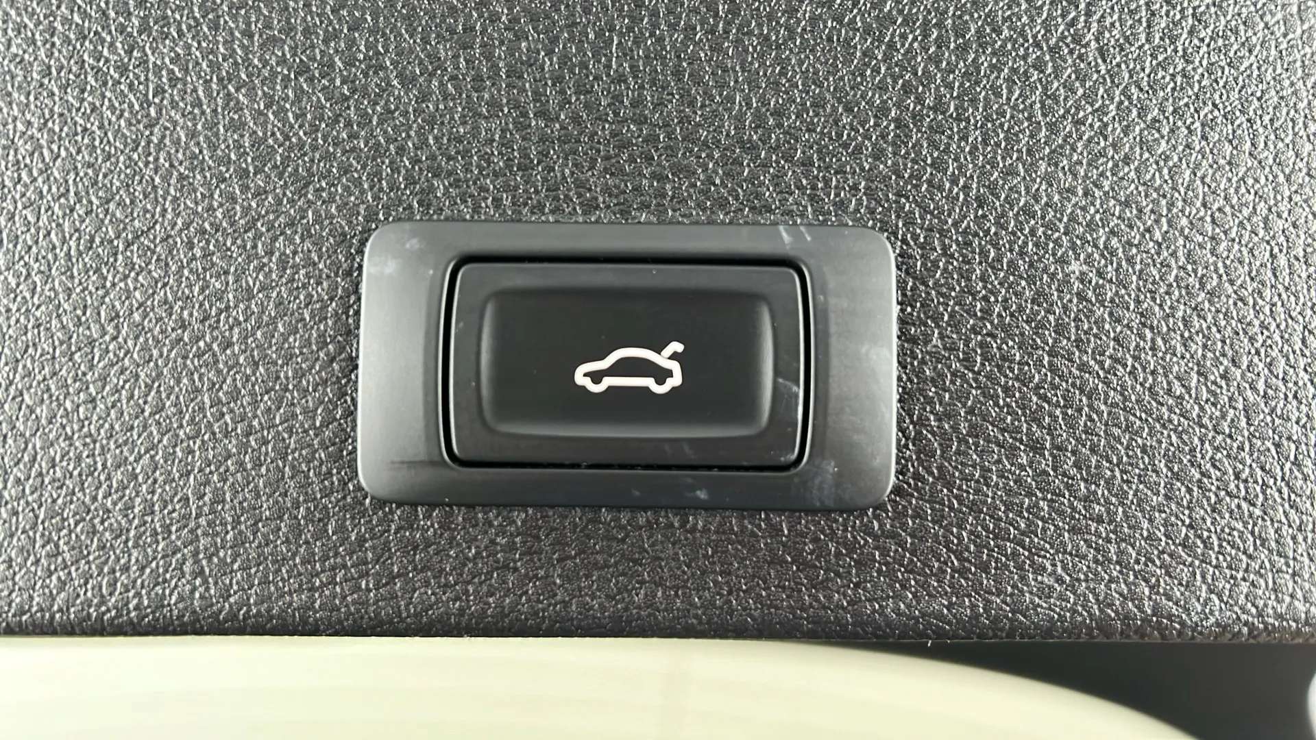 2022 AUDI Q2 2022 AUDI Q2