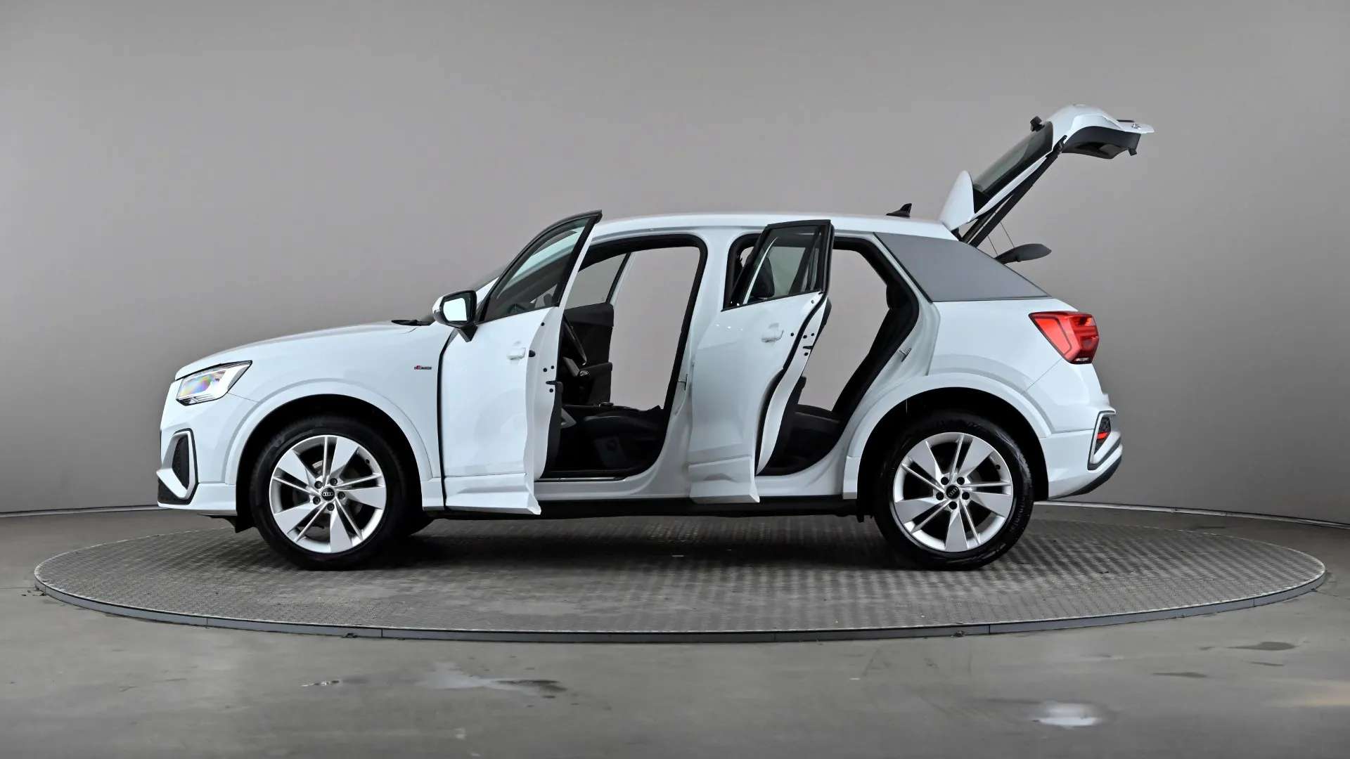 2022 AUDI Q2 2022 AUDI Q2