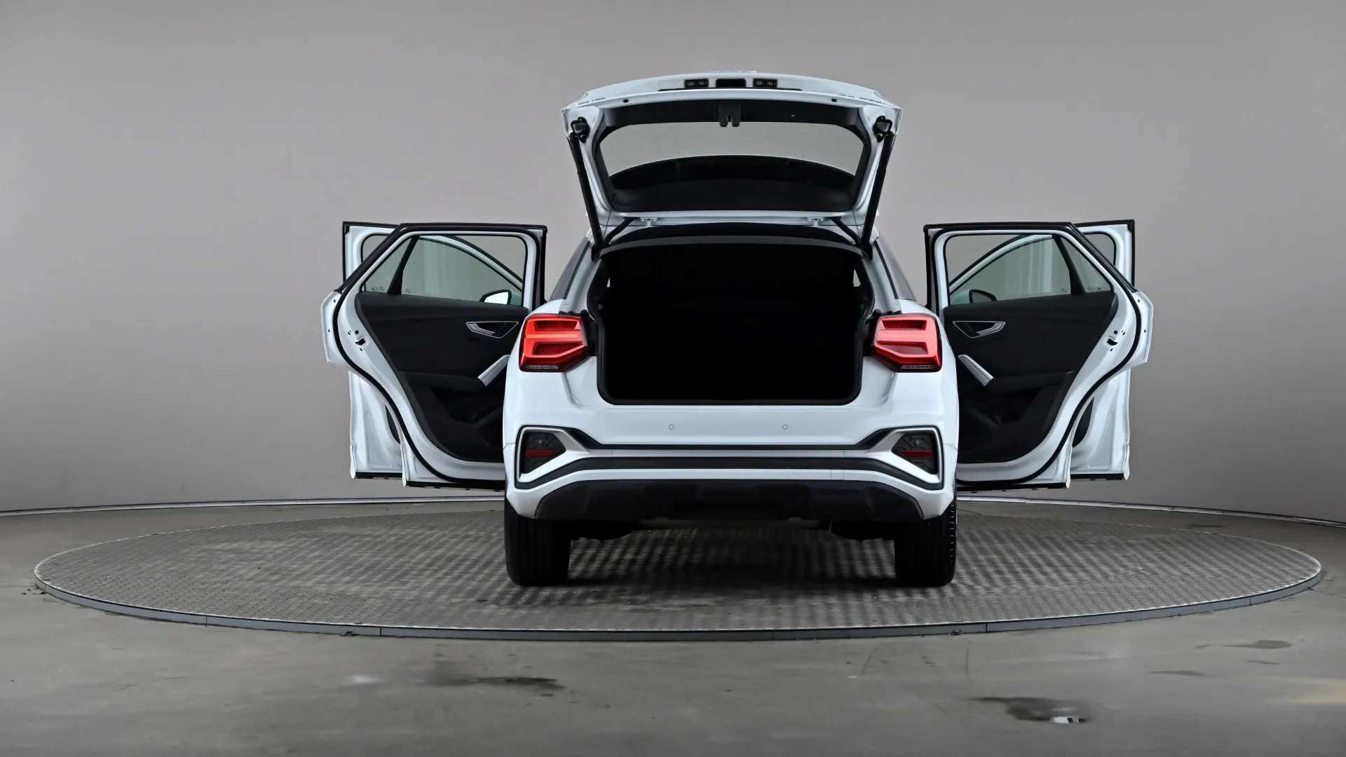 2022 AUDI Q2 2022 AUDI Q2