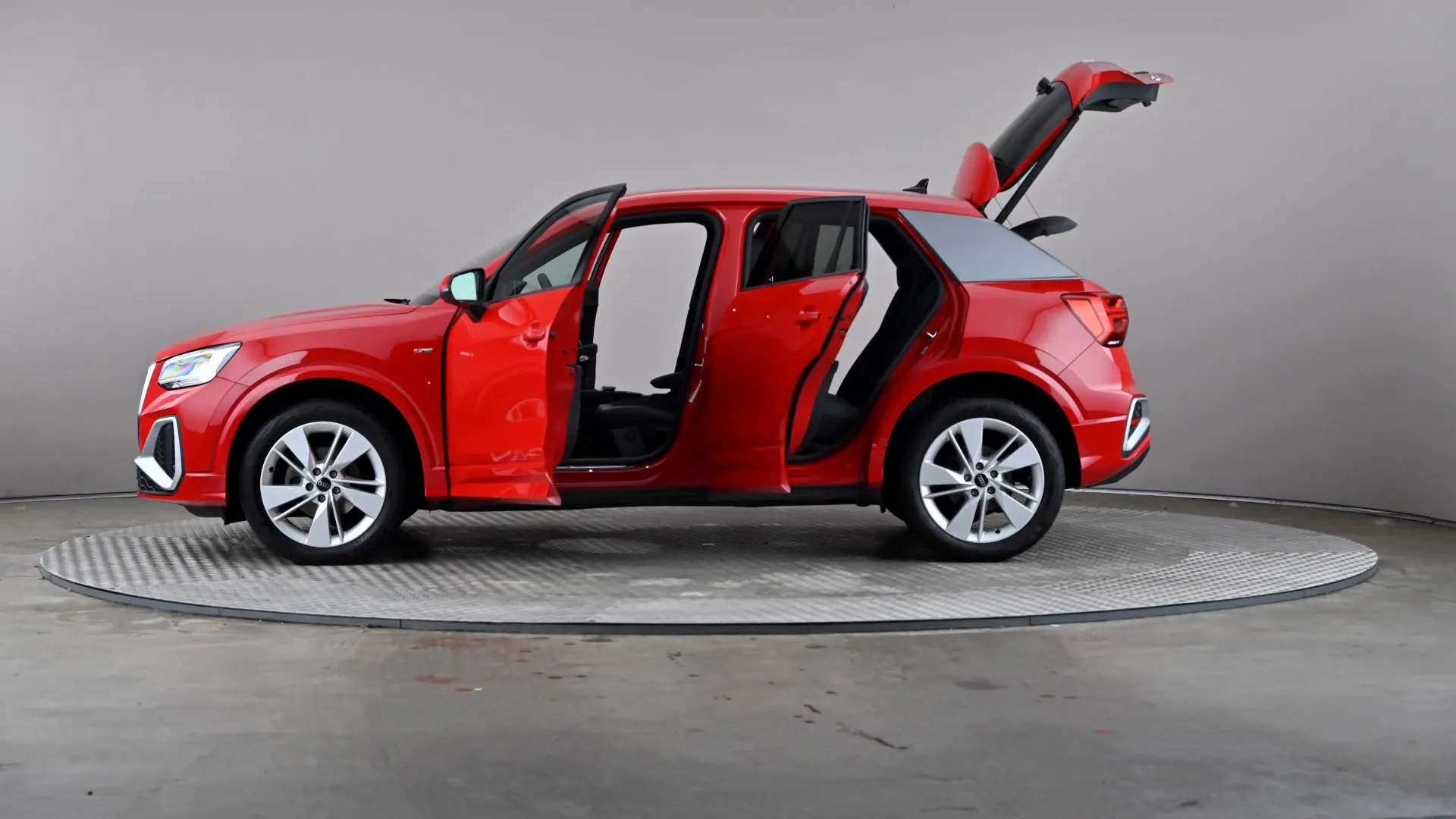 2023 AUDI Q2 2023 AUDI Q2