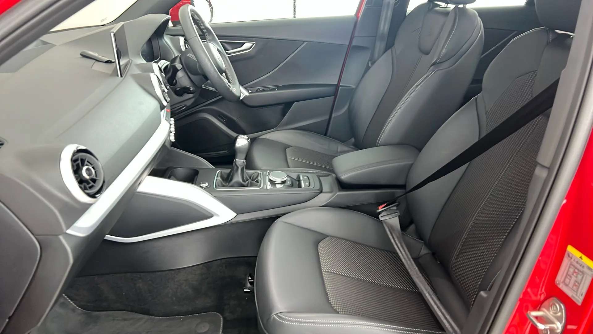 2023 AUDI Q2 2023 AUDI Q2