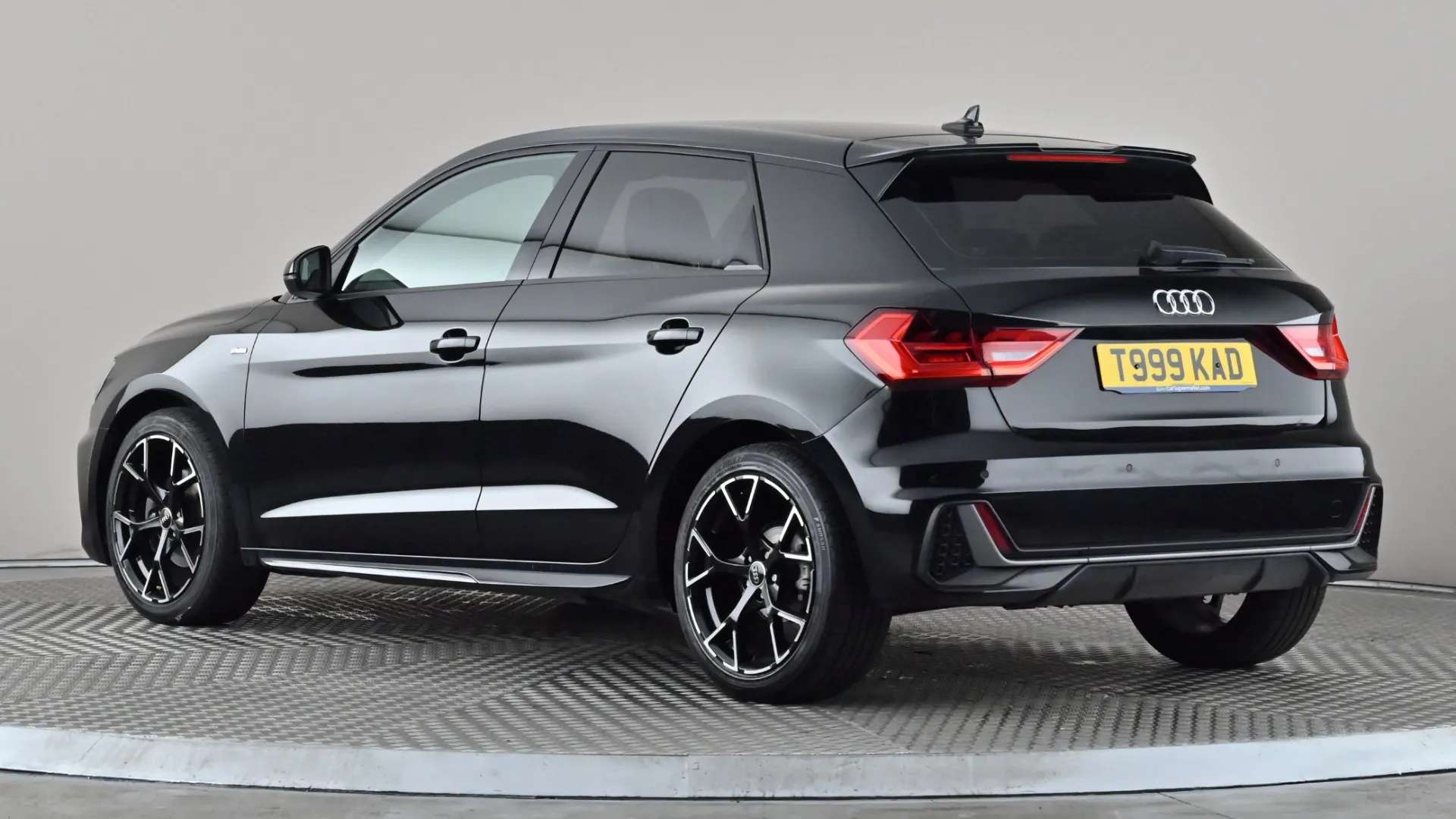 A 2019 AUDI A1 30 TFSI S Line A 2019 AUDI A1 30 TFSI S Line