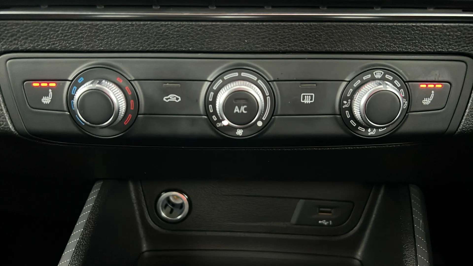 2023 AUDI Q2 2023 AUDI Q2