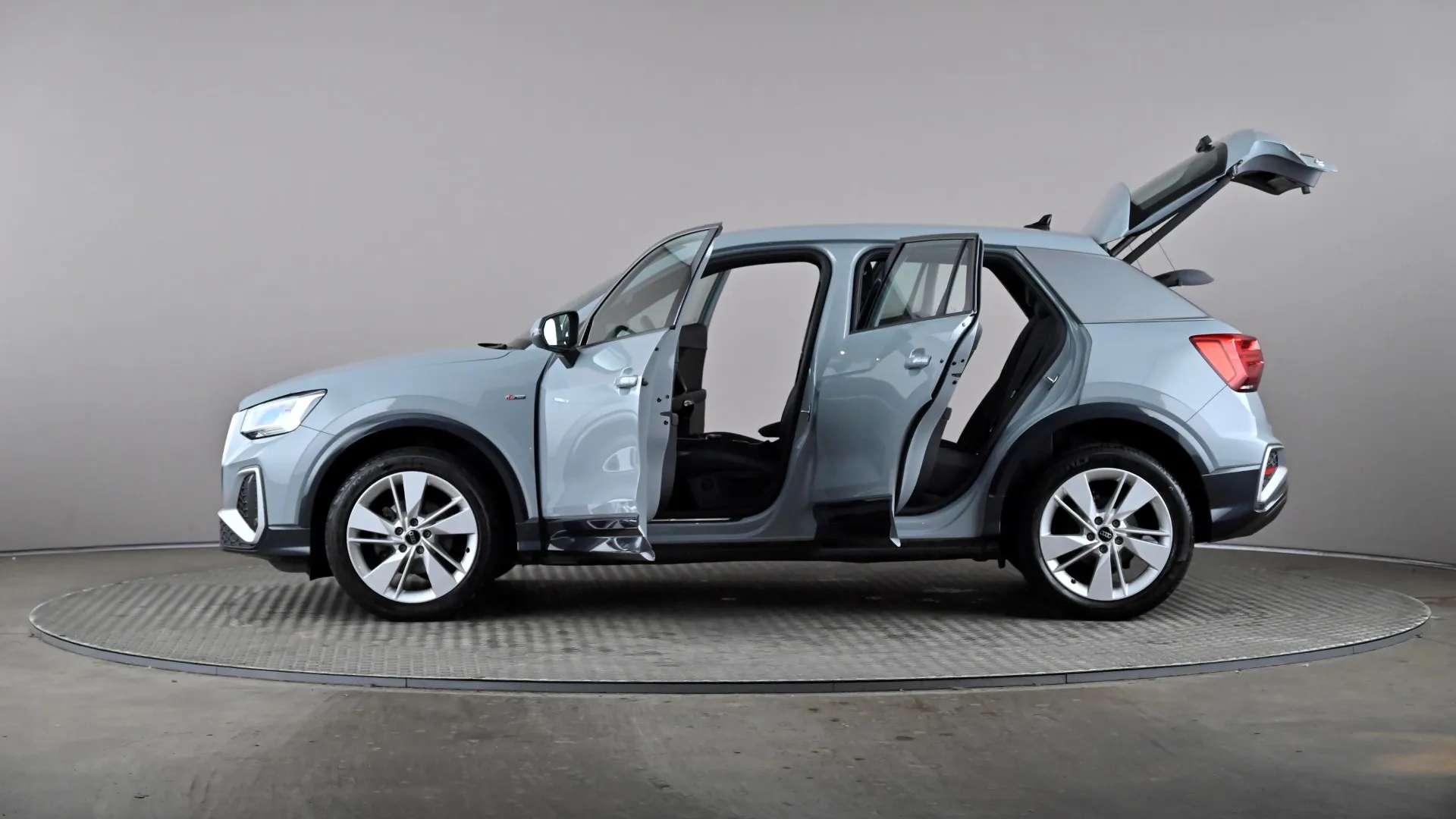 2022 AUDI Q2 2022 AUDI Q2