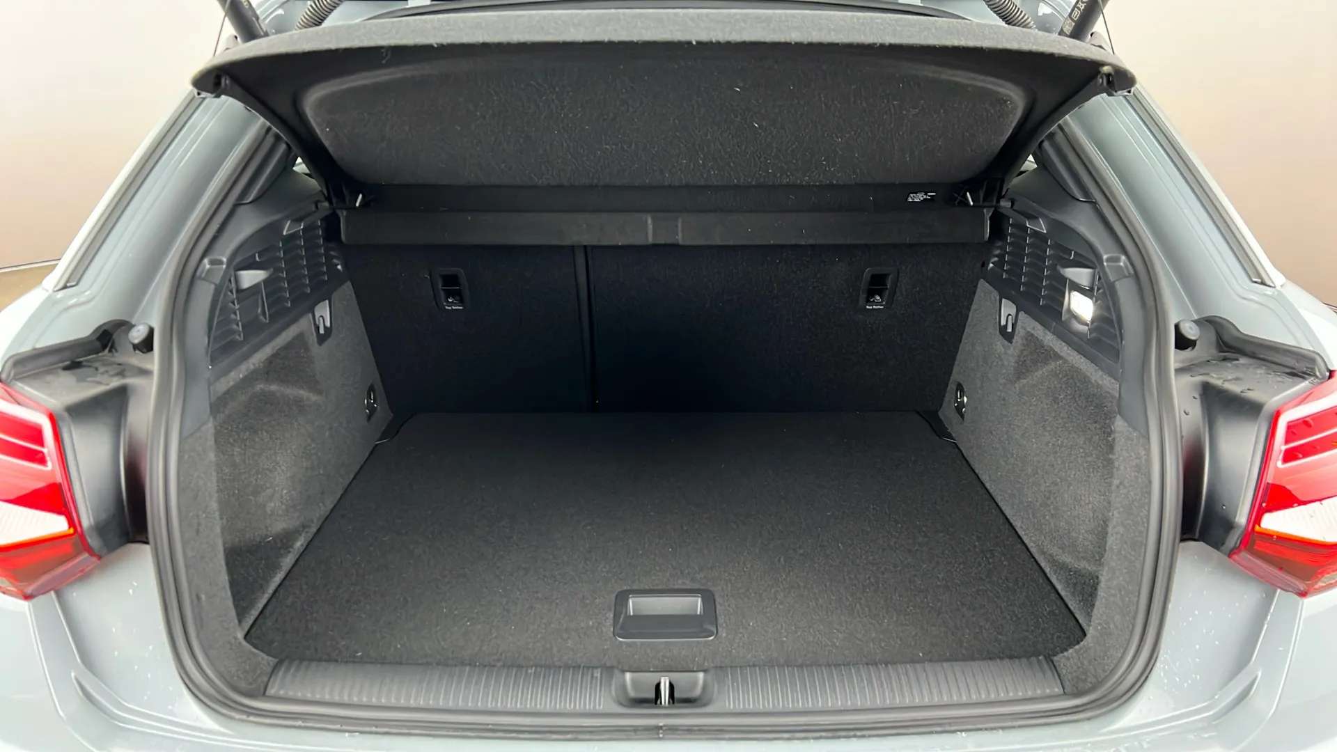 2022 AUDI Q2 2022 AUDI Q2