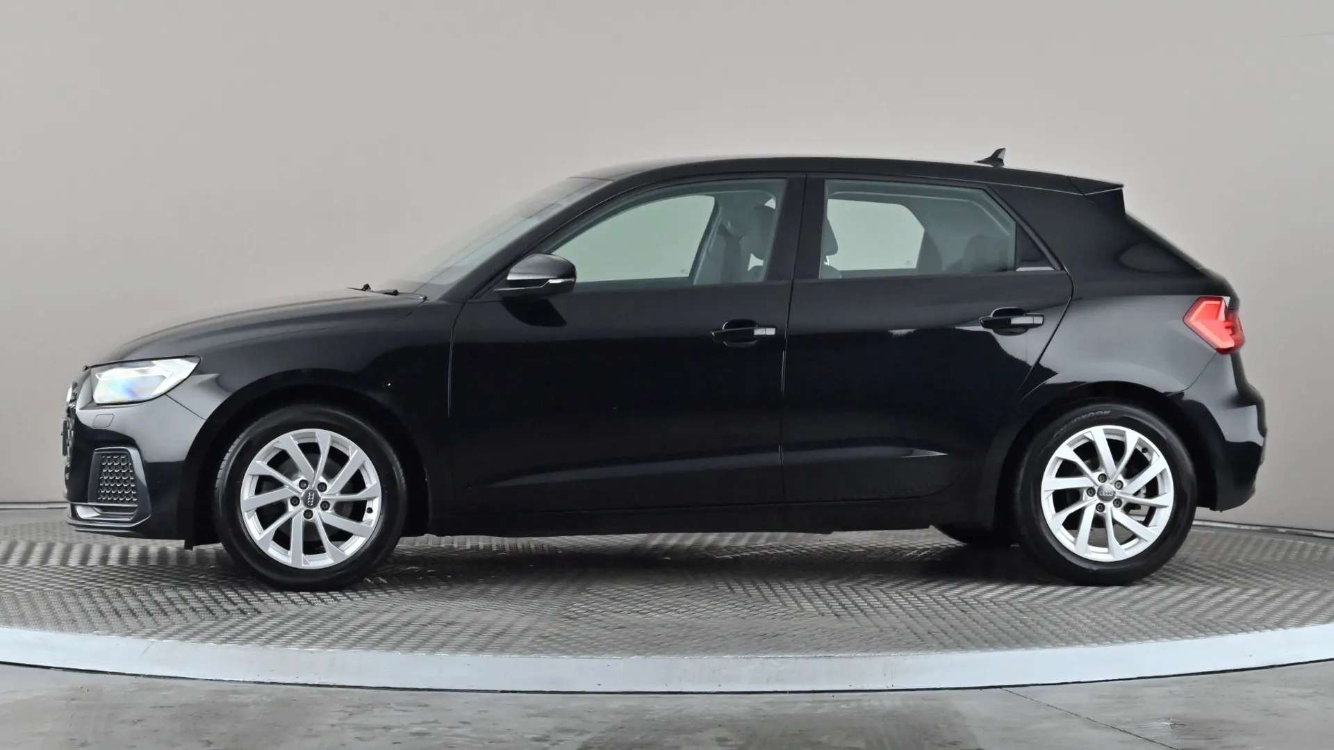 A 2019 AUDI A1 30 TFSI Sport A 2019 AUDI A1 30 TFSI Sport