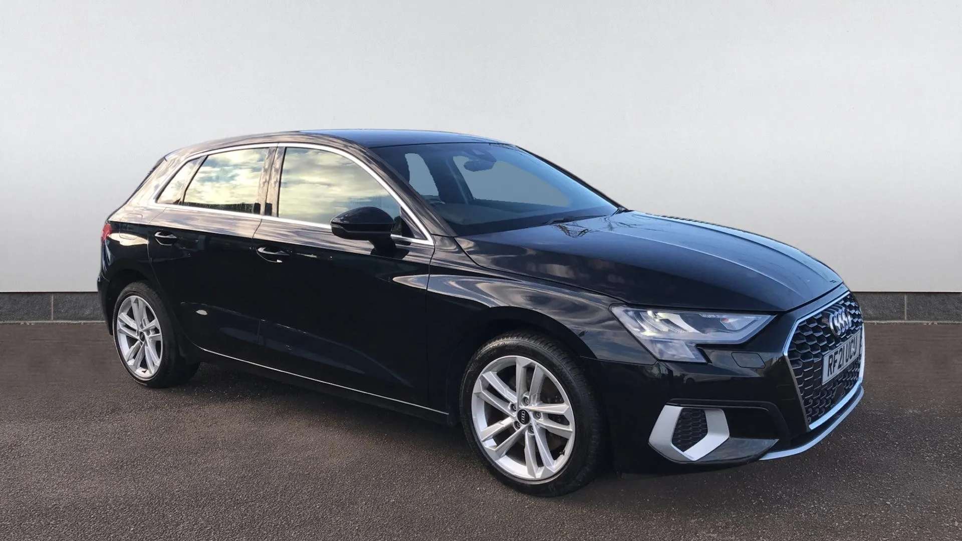 A 2021 AUDI A3 30 TFSI Sport A 2021 AUDI A3 30 TFSI Sport