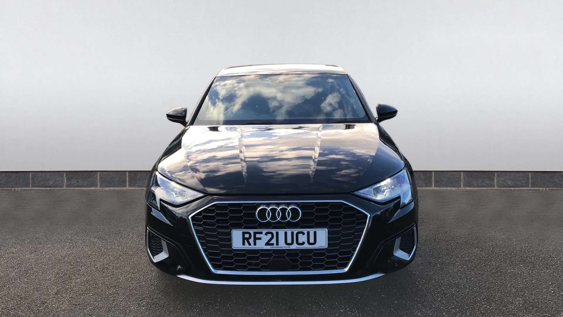 A 2021 AUDI A3 30 TFSI Sport A 2021 AUDI A3 30 TFSI Sport