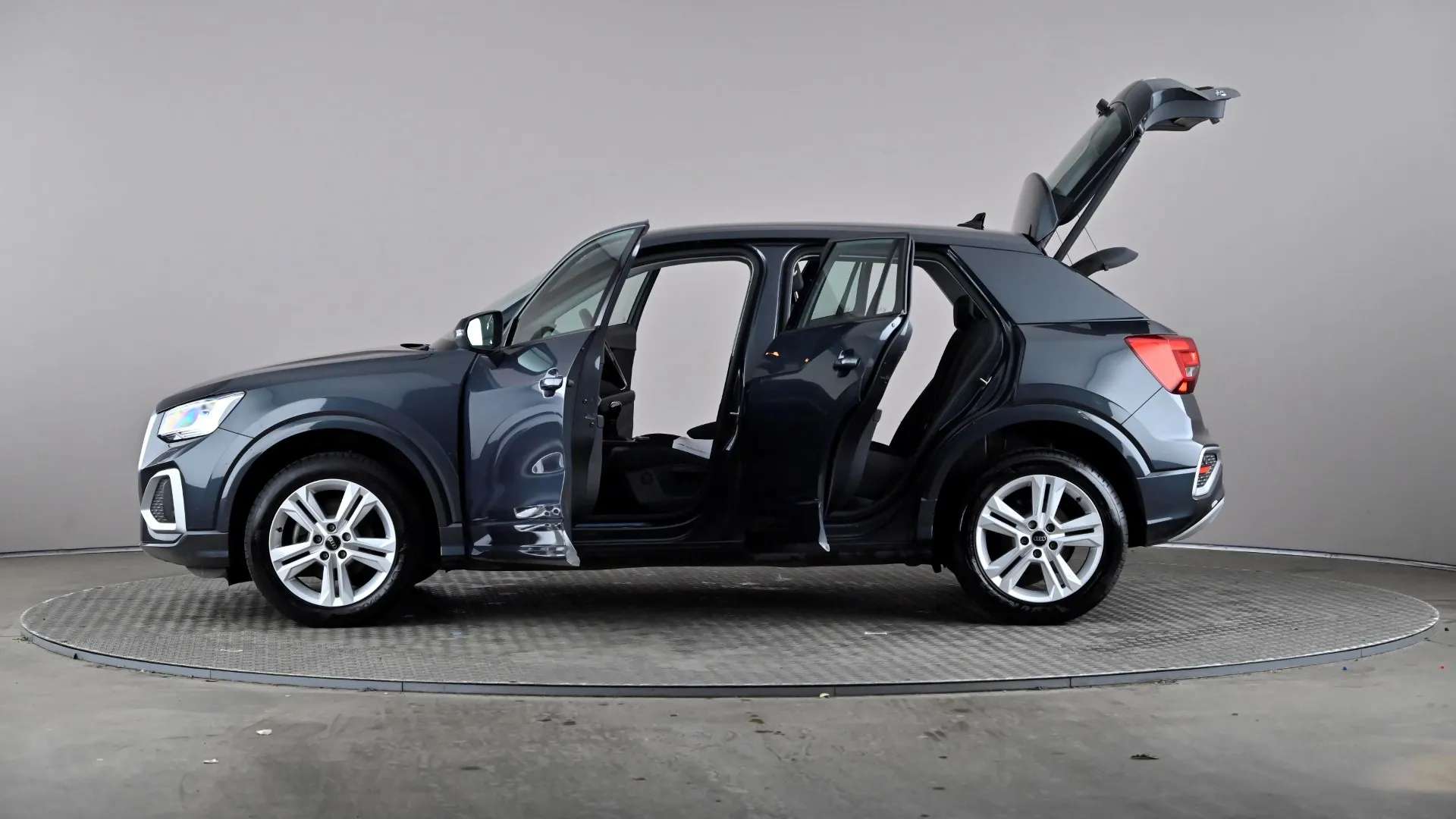 2023 AUDI Q2 2023 AUDI Q2