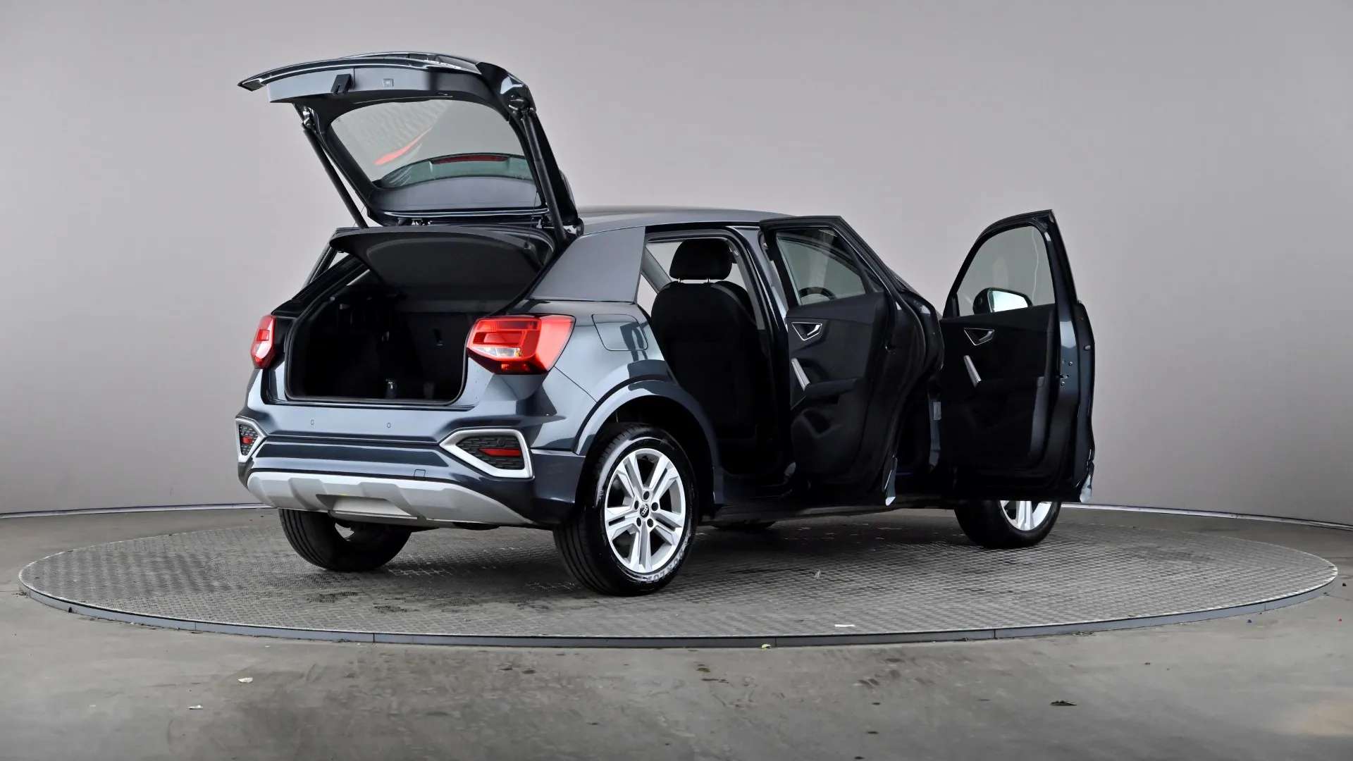 2023 AUDI Q2 2023 AUDI Q2