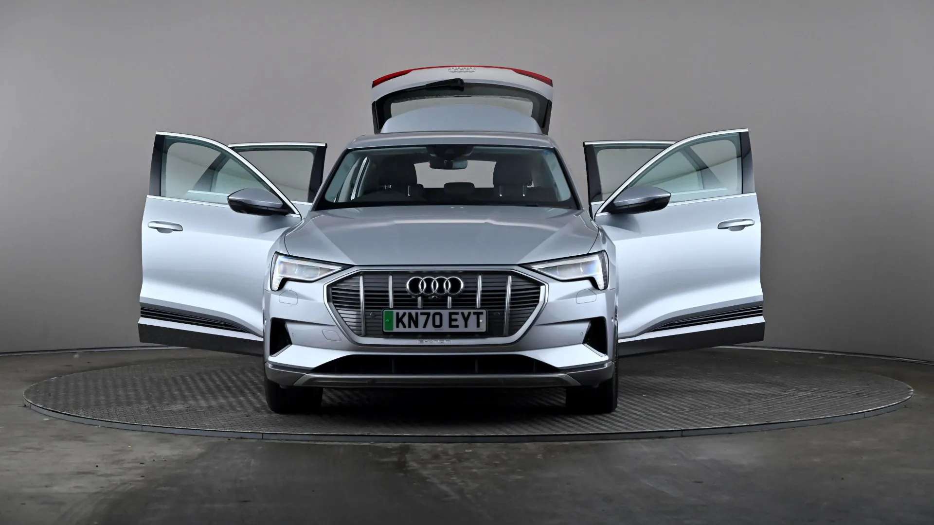 2020 AUDI E-TRON 2020 AUDI E-TRON