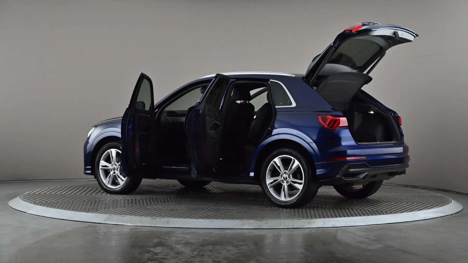 2022 AUDI Q3 2022 AUDI Q3