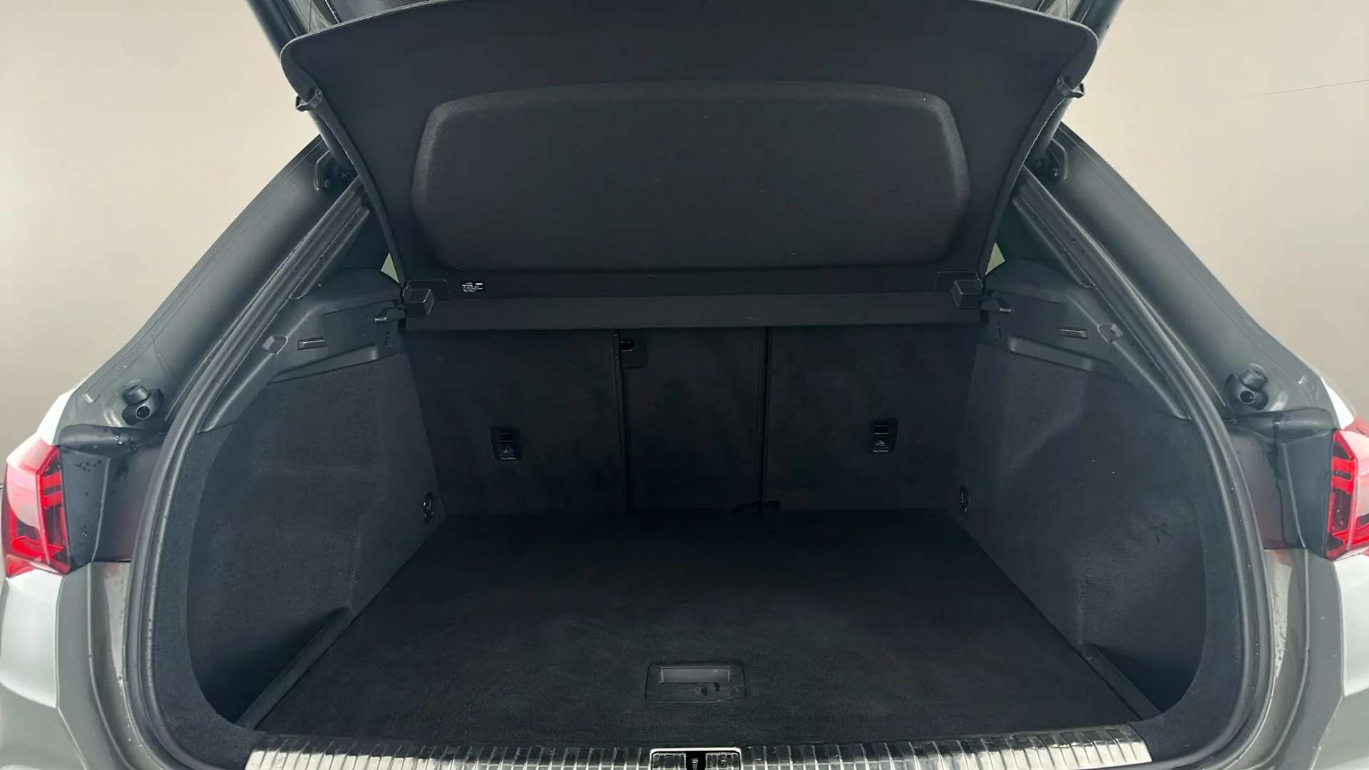 2019 AUDI Q3 2019 AUDI Q3