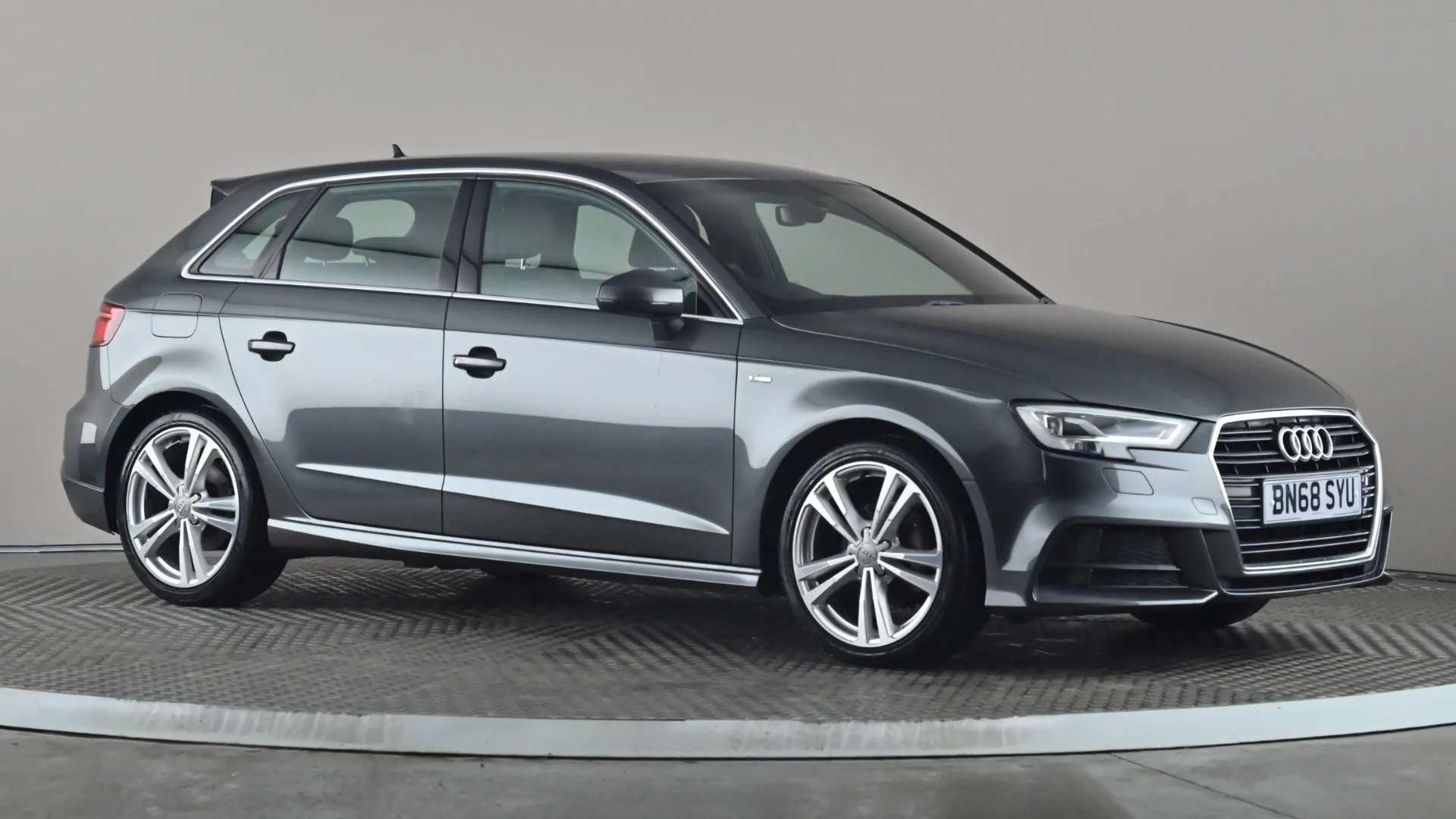 A 2018 AUDI A3 35 TFSI S Line A 2018 AUDI A3 35 TFSI S Line