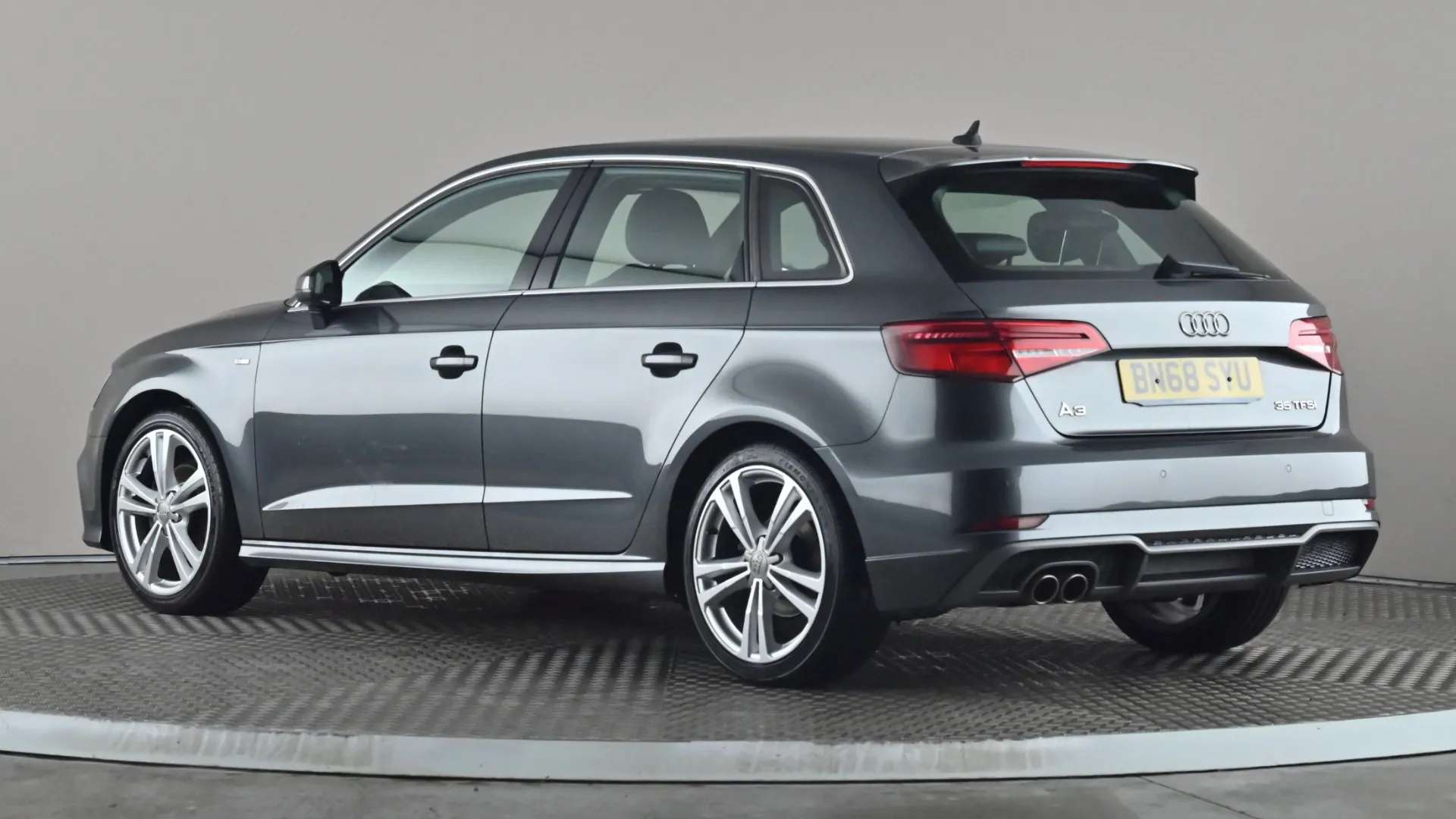 A 2018 AUDI A3 35 TFSI S Line A 2018 AUDI A3 35 TFSI S Line