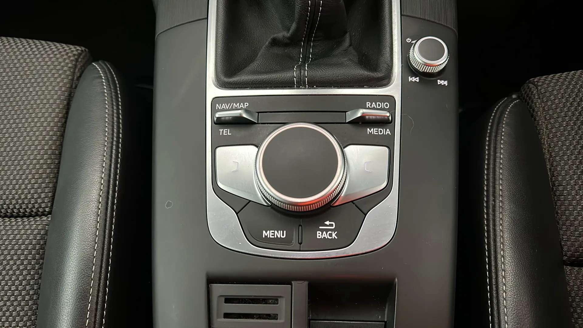2018 AUDI A3 2018 AUDI A3