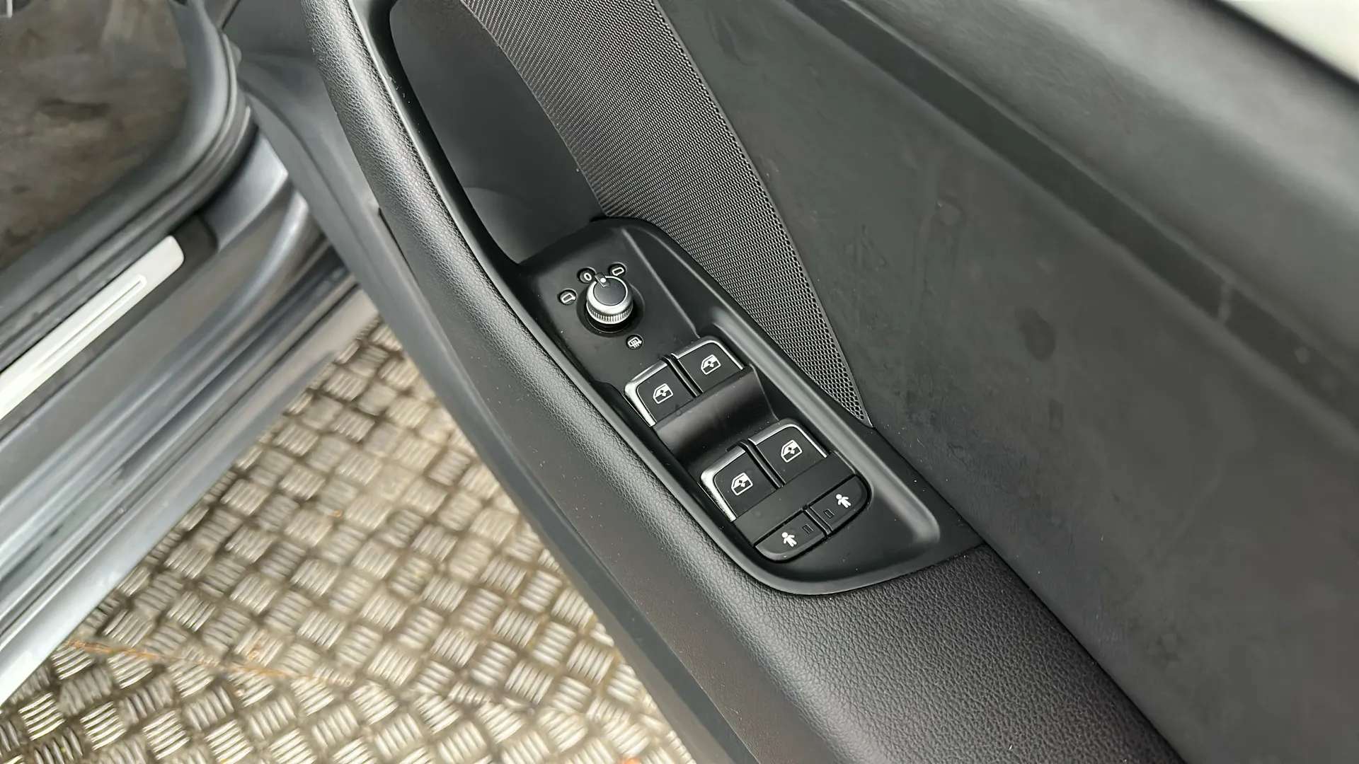 2018 AUDI A3 2018 AUDI A3